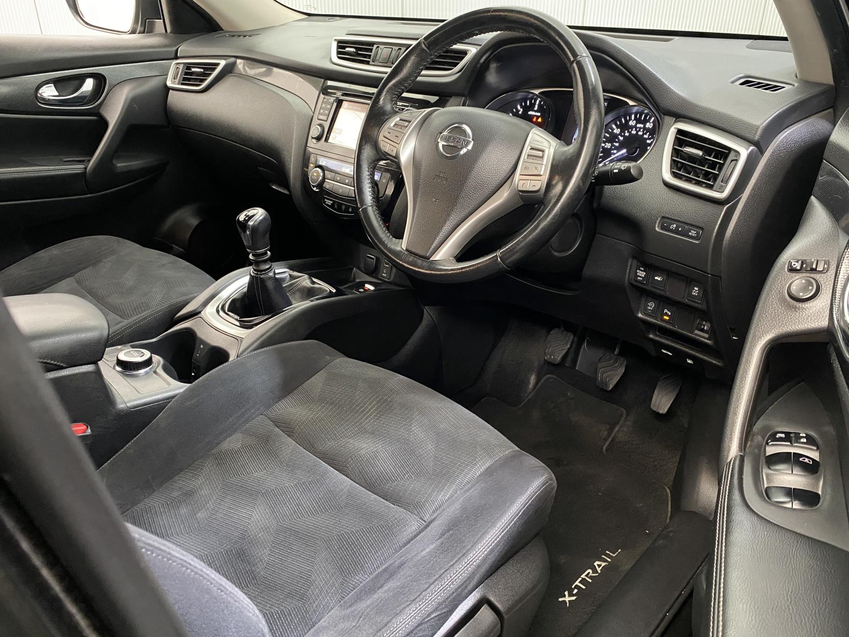 Nissan X-Trail 1.6 dCi n-tec SUV 5dr Diesel Manual 4WD Euro 6 (s/s) (130 ps)