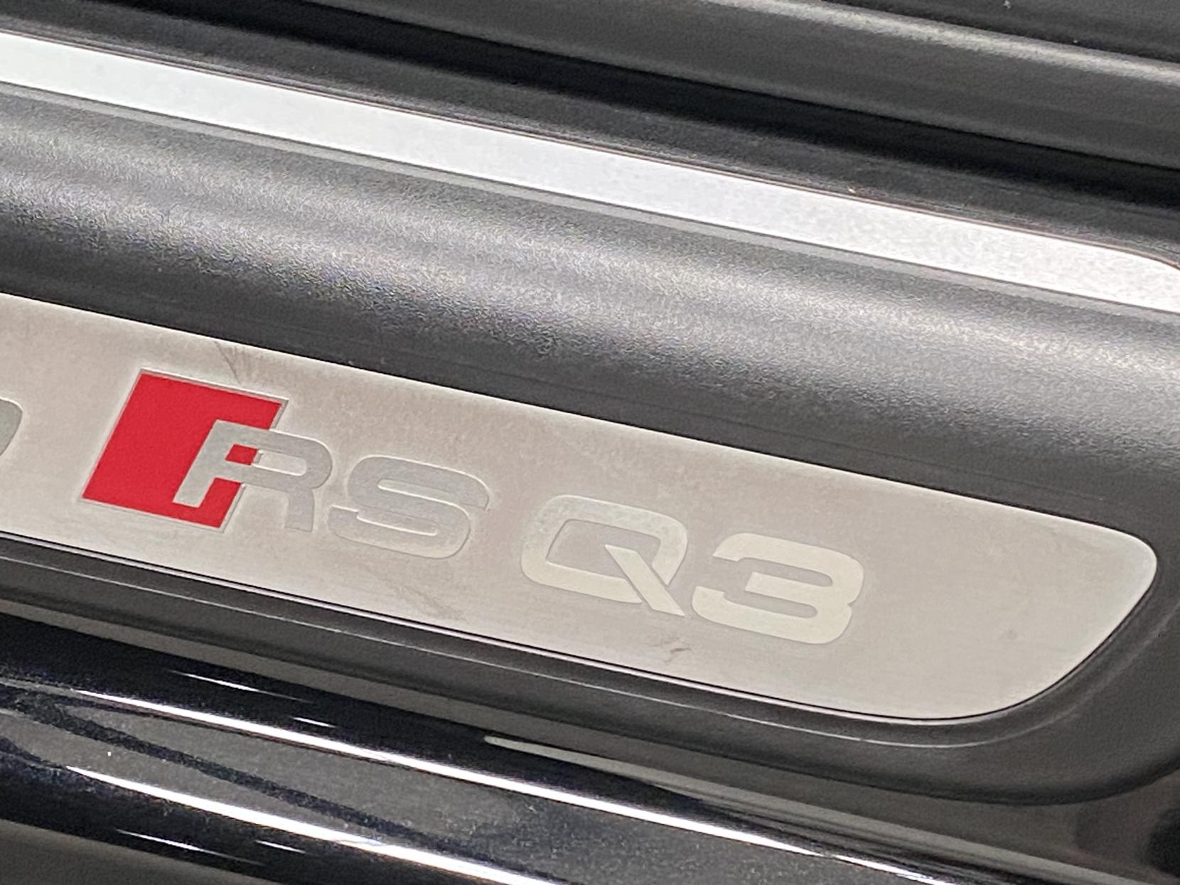 Audi RS Q3 2.5 TFSI SUV 5dr Petrol S Tronic quattro Euro 5 (s/s) (310 ps)