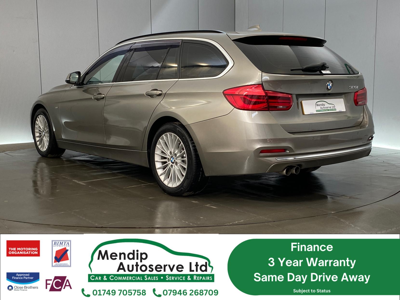 BMW 3 Series 2.0 320i Luxury Touring 5dr Petrol Auto Euro 6 (s/s) (184 ps)