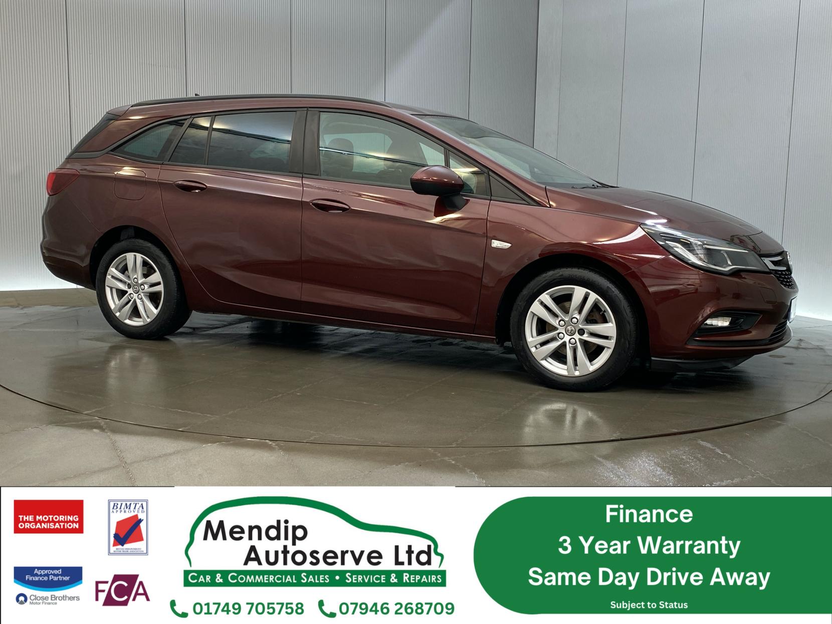 Vauxhall Astra 1.6 CDTi ecoTEC BlueInjection Tech Line Nav Sports Tourer 5dr Diesel Manual Euro 6 (s/s) (110 ps)