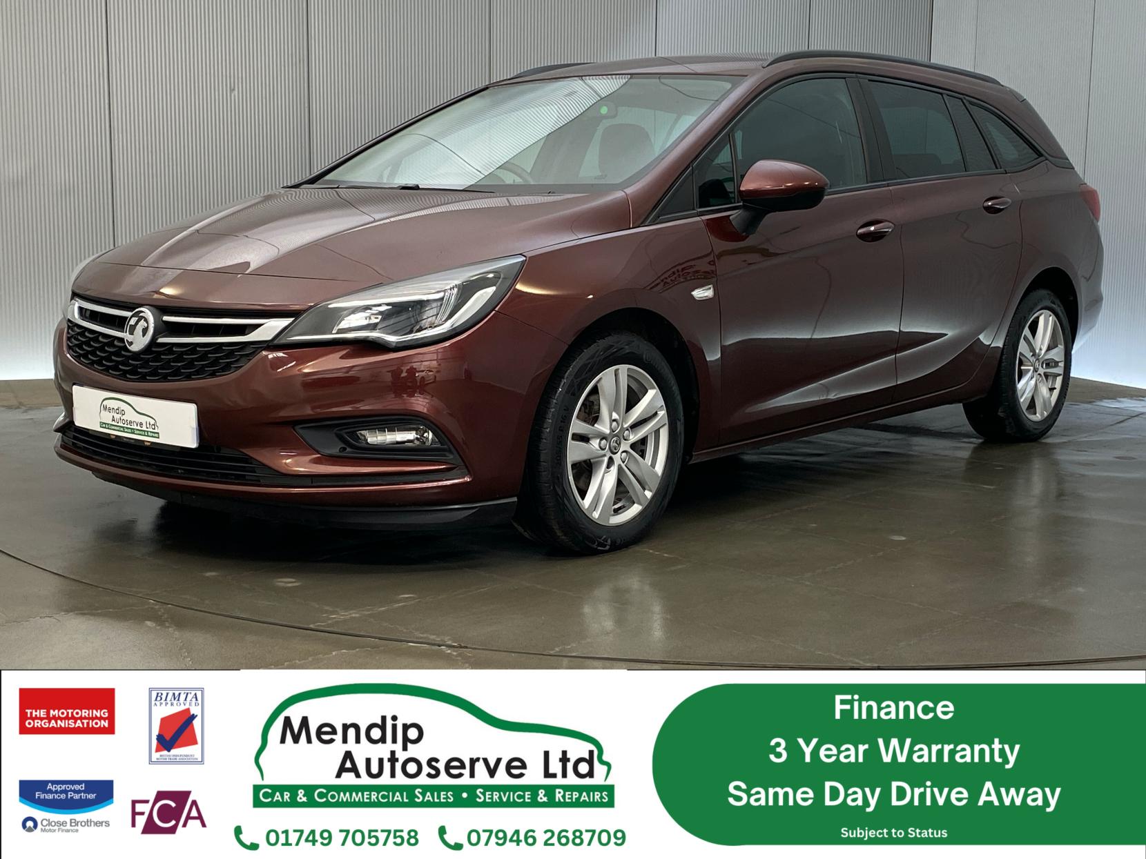 Vauxhall Astra 1.6 CDTi ecoTEC BlueInjection Tech Line Nav Sports Tourer 5dr Diesel Manual Euro 6 (s/s) (110 ps)