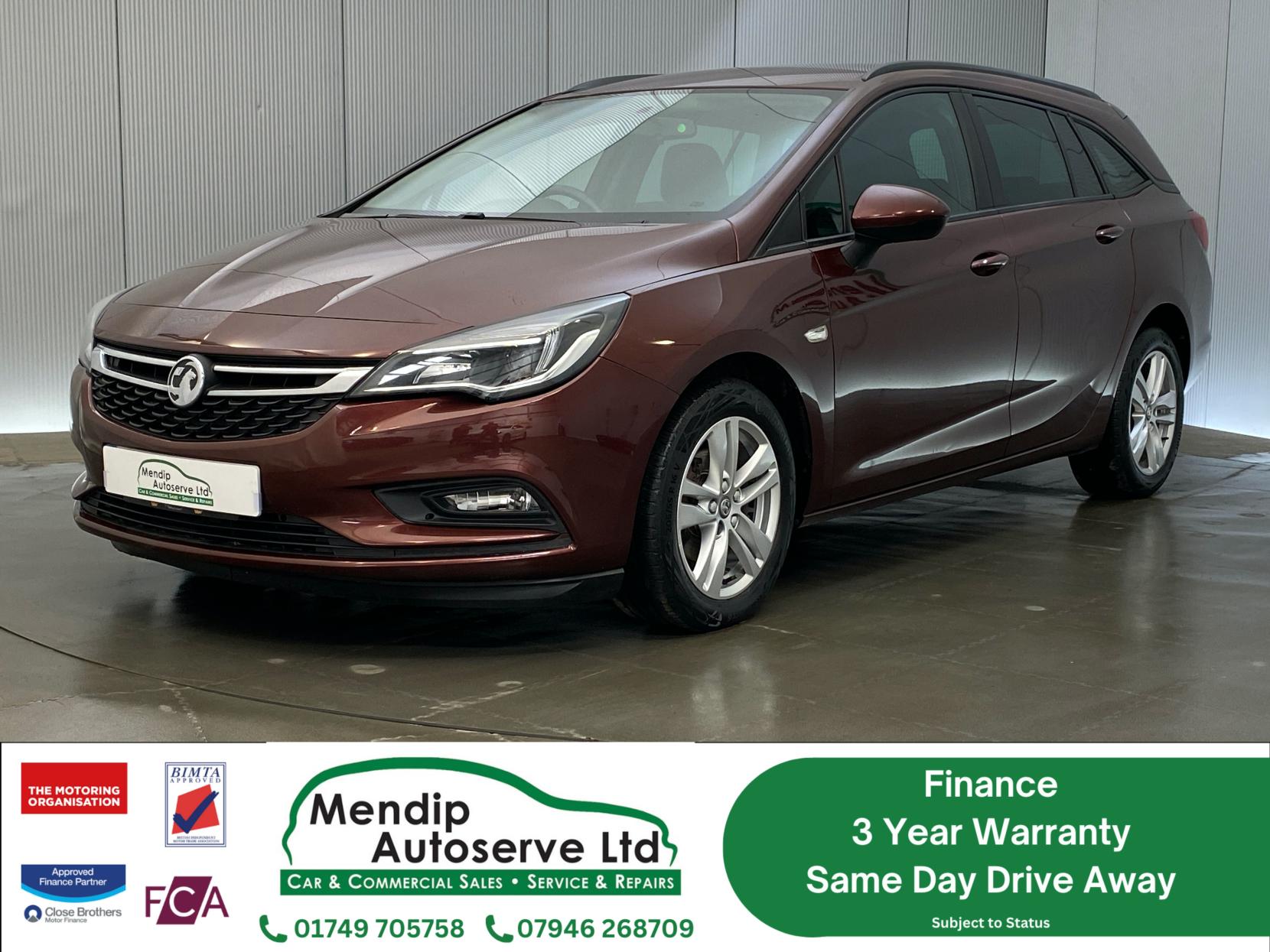 Vauxhall Astra 1.6 CDTi ecoTEC BlueInjection Tech Line Nav Sports Tourer 5dr Diesel Manual Euro 6 (s/s) (110 ps)