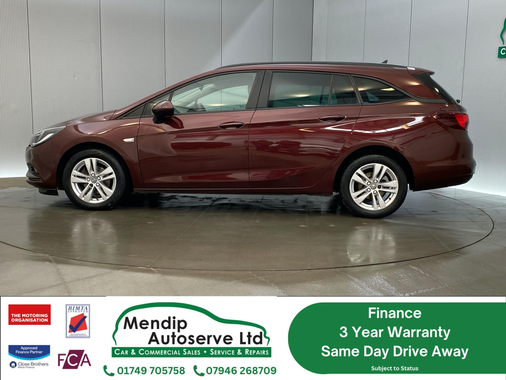 Vauxhall Astra 1.6 CDTi ecoTEC BlueInjection Tech Line Nav Sports Tourer 5dr Diesel Manual Euro 6 (s/s) (110 ps)