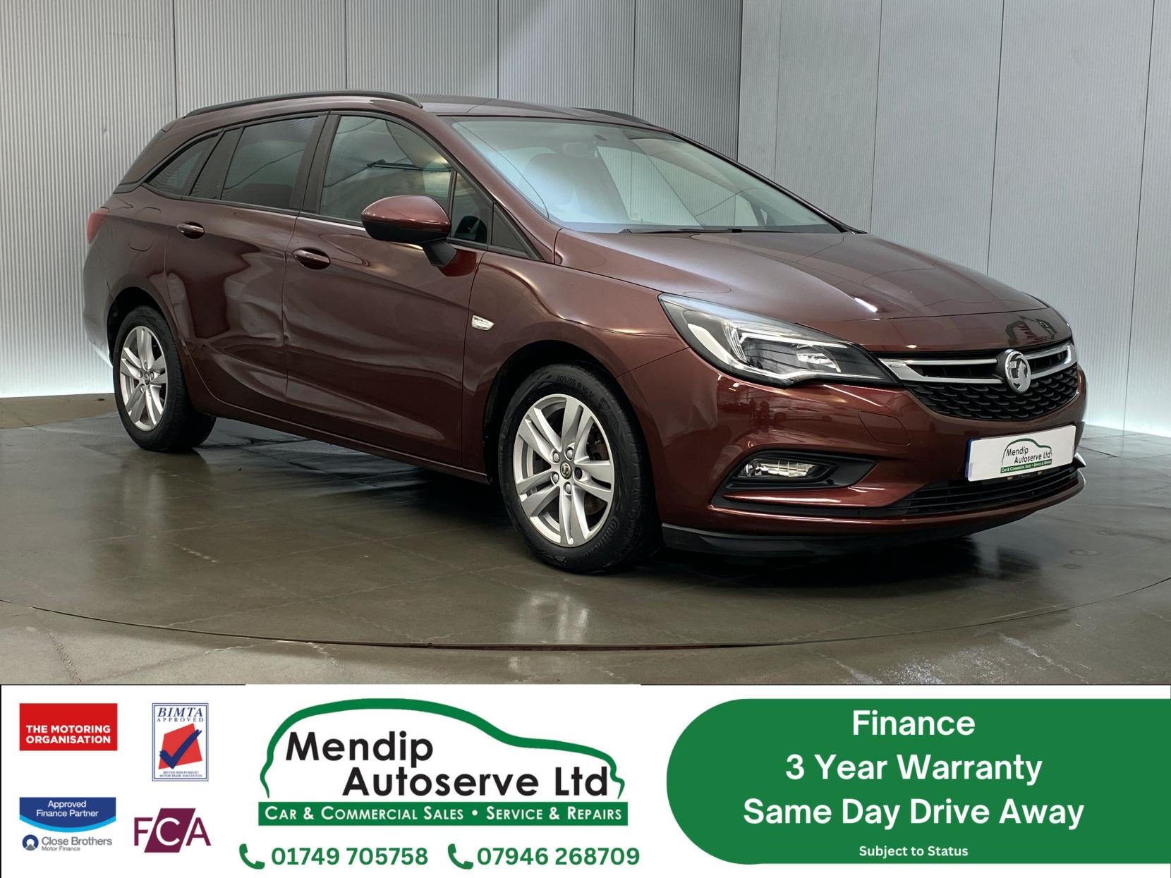 Vauxhall Astra 1.6 CDTi ecoTEC BlueInjection Tech Line Nav Sports Tourer 5dr Diesel Manual Euro 6 (s/s) (110 ps)