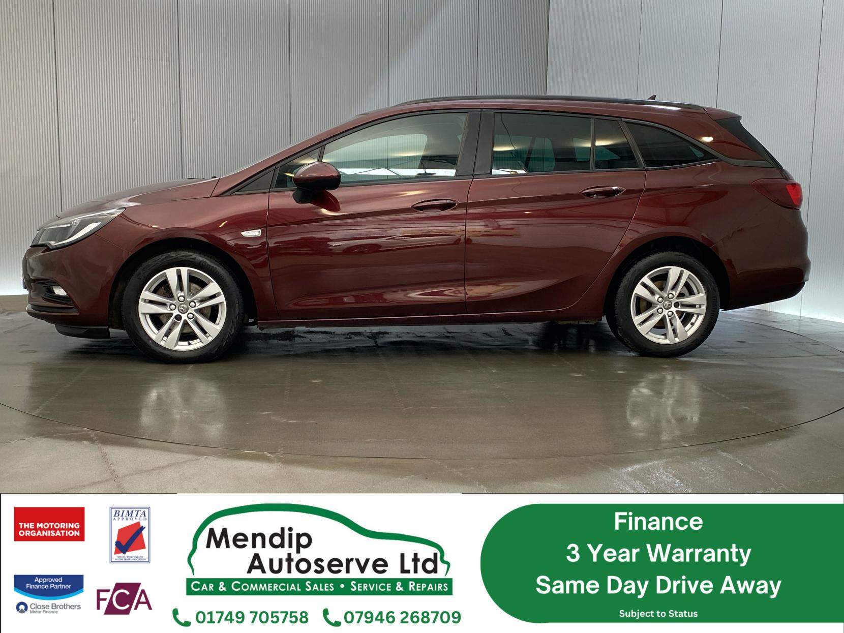 Vauxhall Astra 1.6 CDTi ecoTEC BlueInjection Tech Line Nav Sports Tourer 5dr Diesel Manual Euro 6 (s/s) (110 ps)