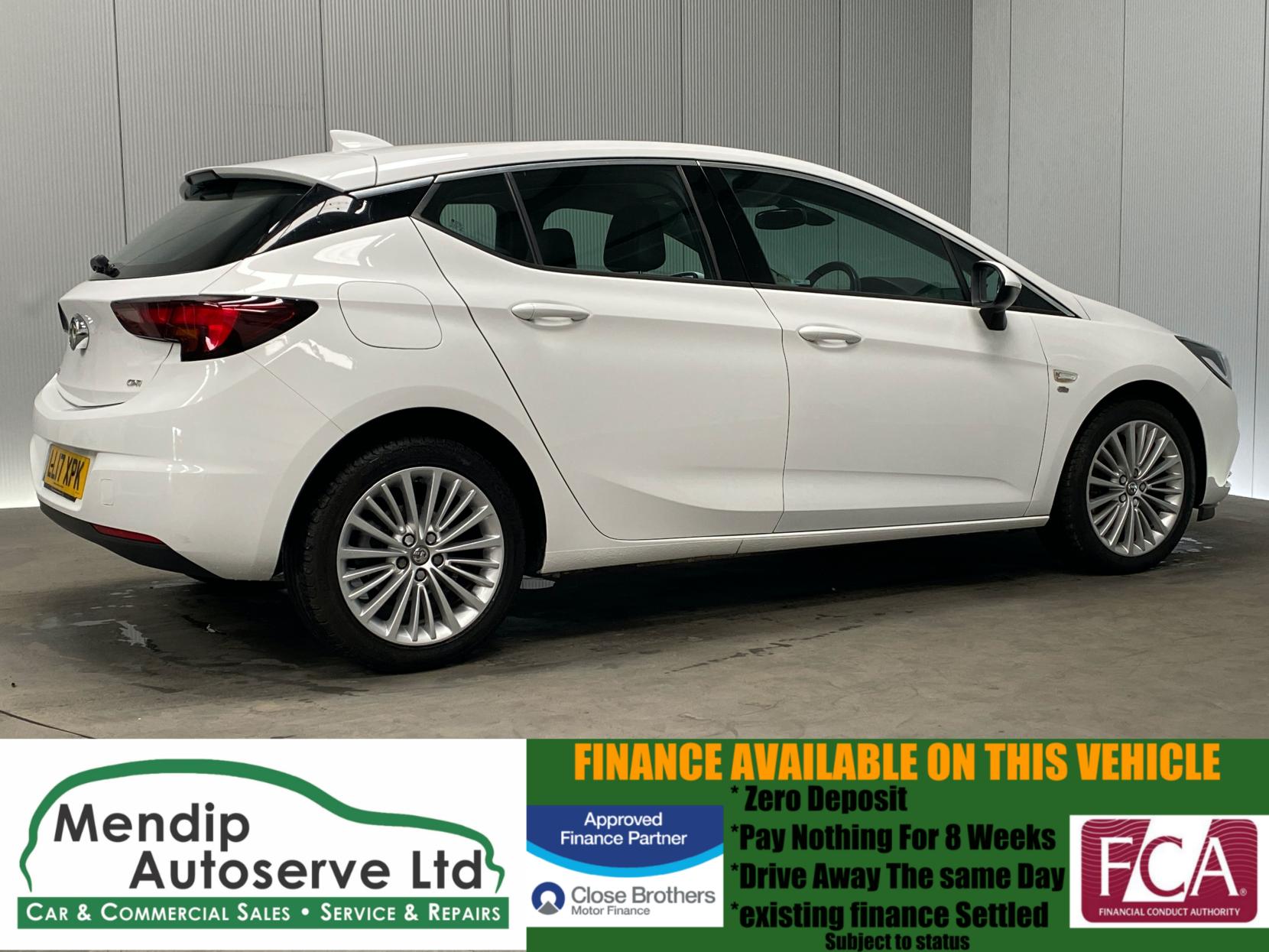 Vauxhall Astra 1.6 CDTi BlueInjection Elite Nav Hatchback 5dr Diesel Manual Euro 6 (s/s) (136 ps)