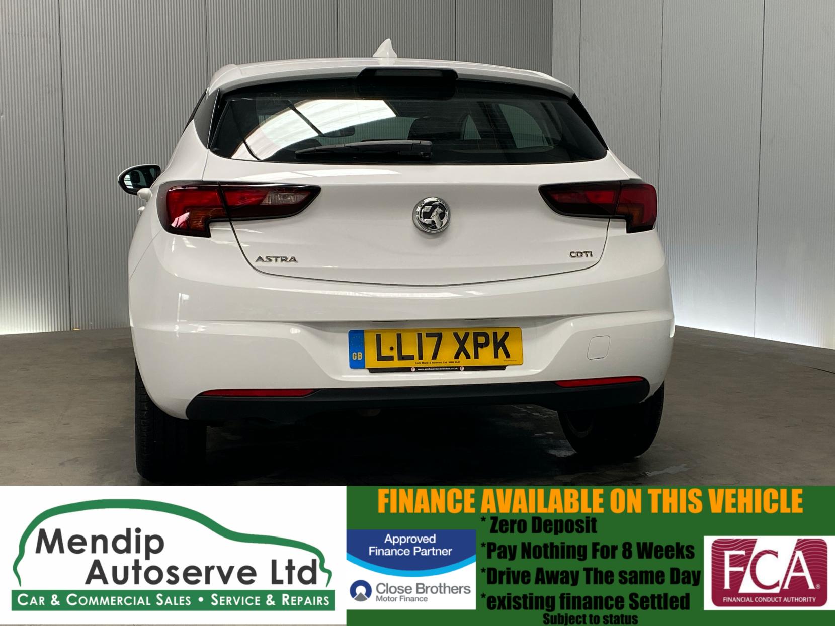 Vauxhall Astra 1.6 CDTi BlueInjection Elite Nav Hatchback 5dr Diesel Manual Euro 6 (s/s) (136 ps)