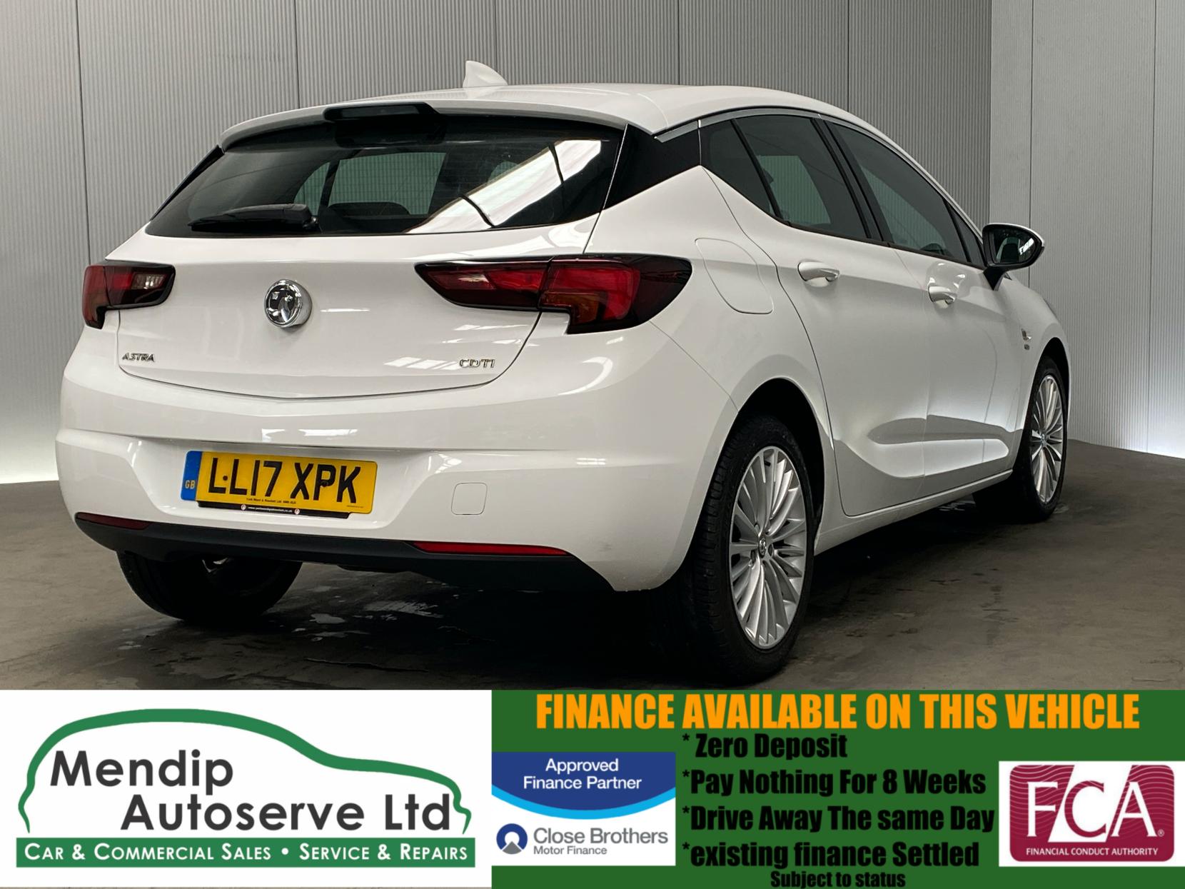 Vauxhall Astra 1.6 CDTi BlueInjection Elite Nav Hatchback 5dr Diesel Manual Euro 6 (s/s) (136 ps)