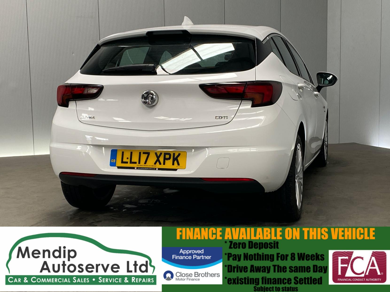 Vauxhall Astra 1.6 CDTi BlueInjection Elite Nav Hatchback 5dr Diesel Manual Euro 6 (s/s) (136 ps)