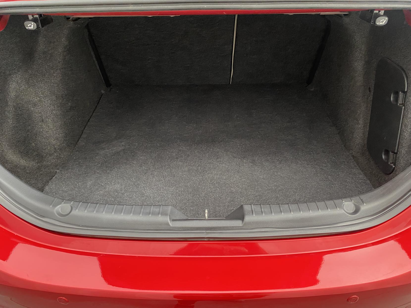 Mazda Mazda3 2.0 SKYACTIV-G Sport Nav Fastback 4dr Petrol Manual Euro 5 (s/s) (120 ps)