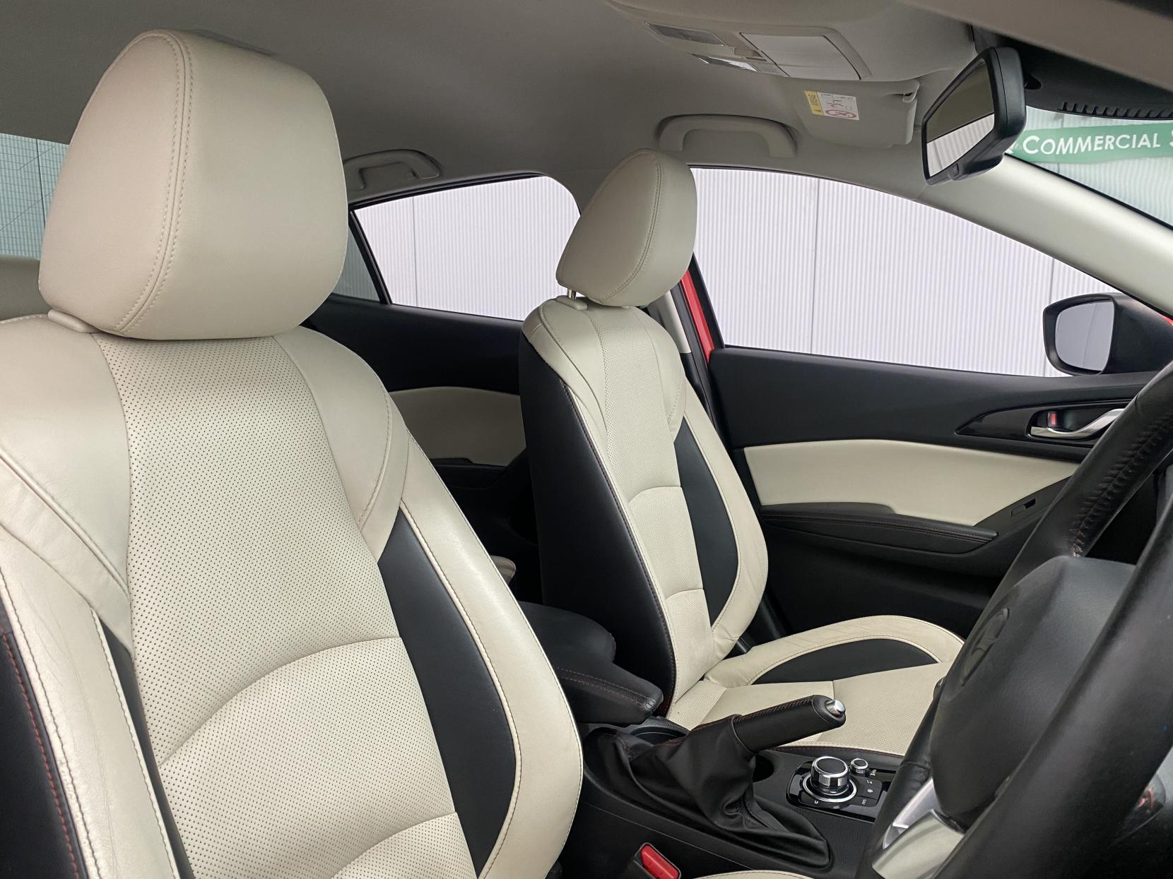 Mazda Mazda3 2.0 SKYACTIV-G Sport Nav Fastback 4dr Petrol Manual Euro 5 (s/s) (120 ps)