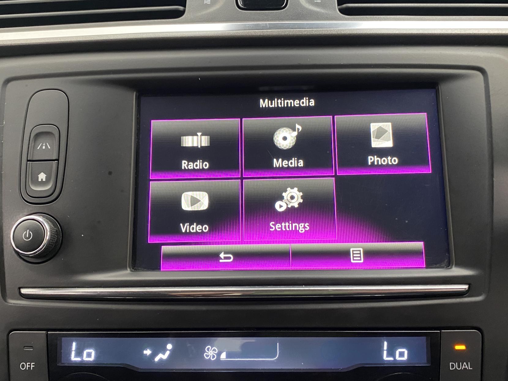 Renault Kadjar 1.5 dCi Dynamique Nav SUV 5dr Diesel Manual Euro 6 (s/s) (110 ps)