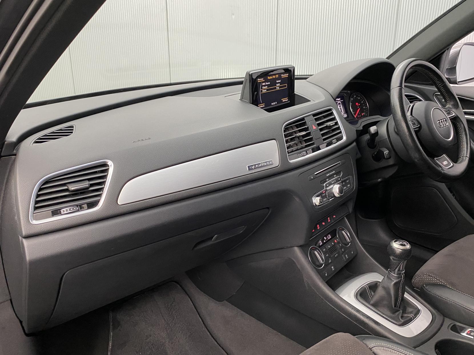 Audi Q3 2.0 TDI S line Plus SUV 5dr Diesel Manual quattro Euro 6 (s/s) (184 ps)