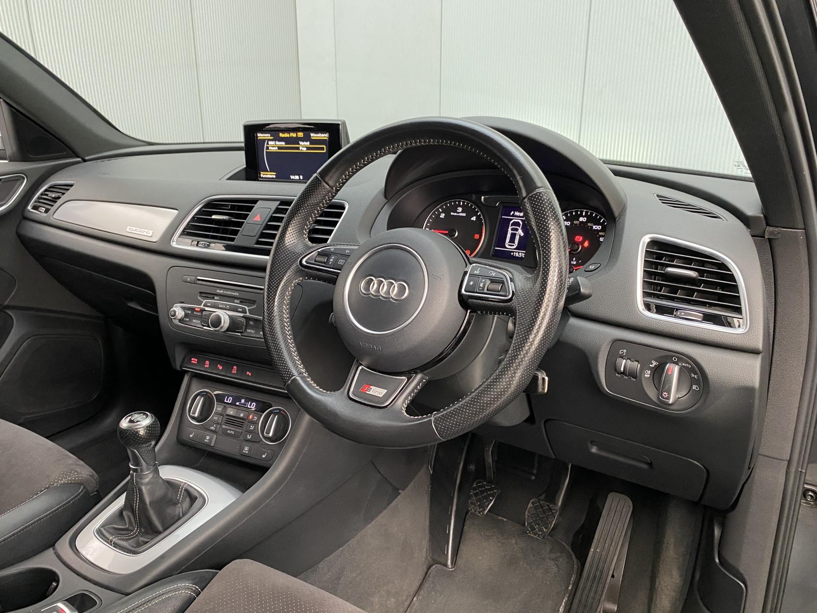 Audi Q3 2.0 TDI S line Plus SUV 5dr Diesel Manual quattro Euro 6 (s/s) (184 ps)
