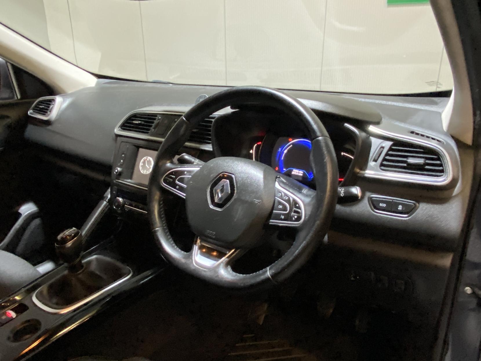 Renault Kadjar 1.2 TCe Dynamique S Nav SUV 5dr Petrol Manual Euro 6 (s/s) (130 ps)