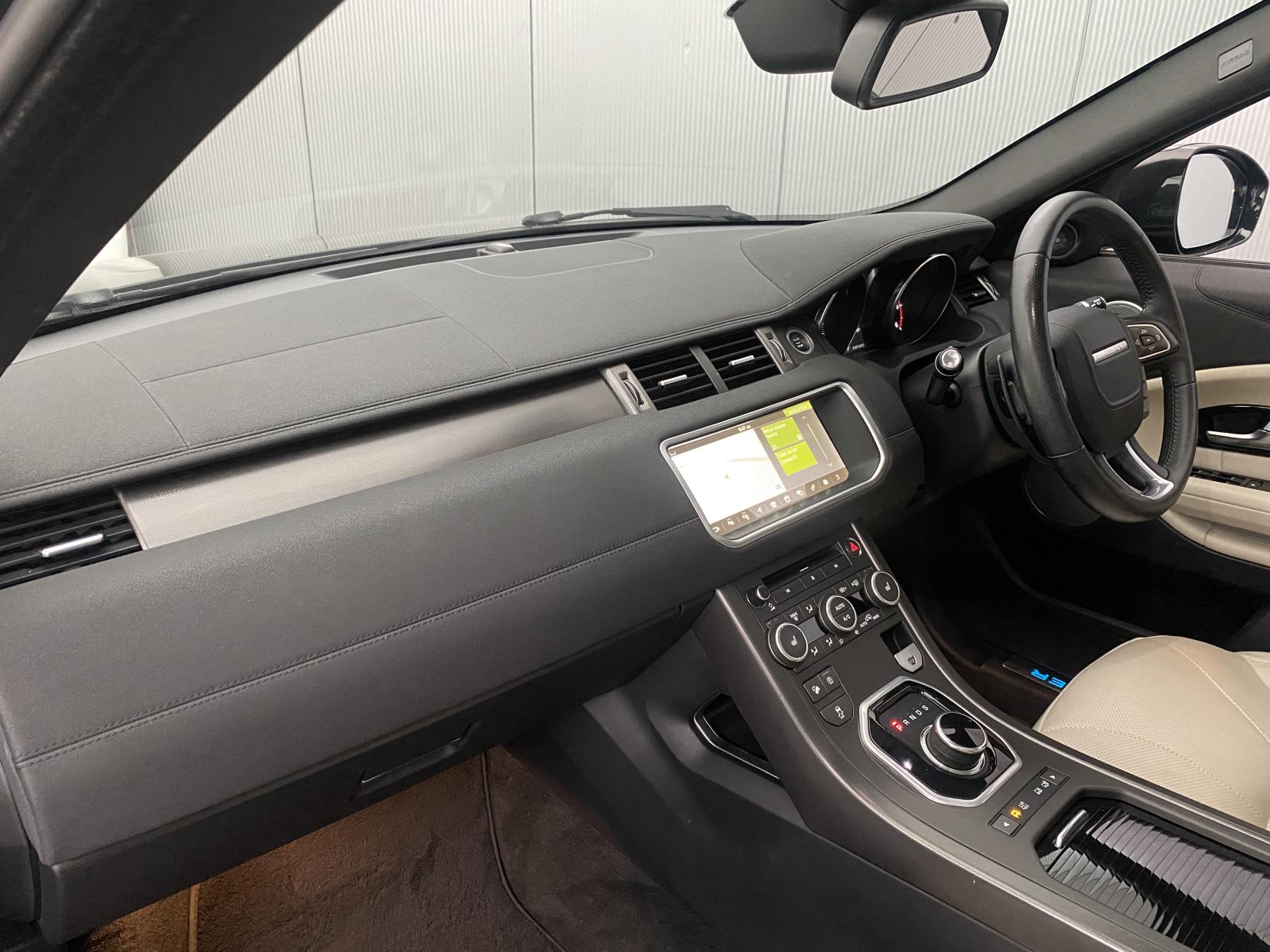 Land Rover Range Rover Evoque 2.0 SD4 HSE Dynamic SUV 5dr Diesel Auto 4WD Euro 6 (s/s) (240 ps)