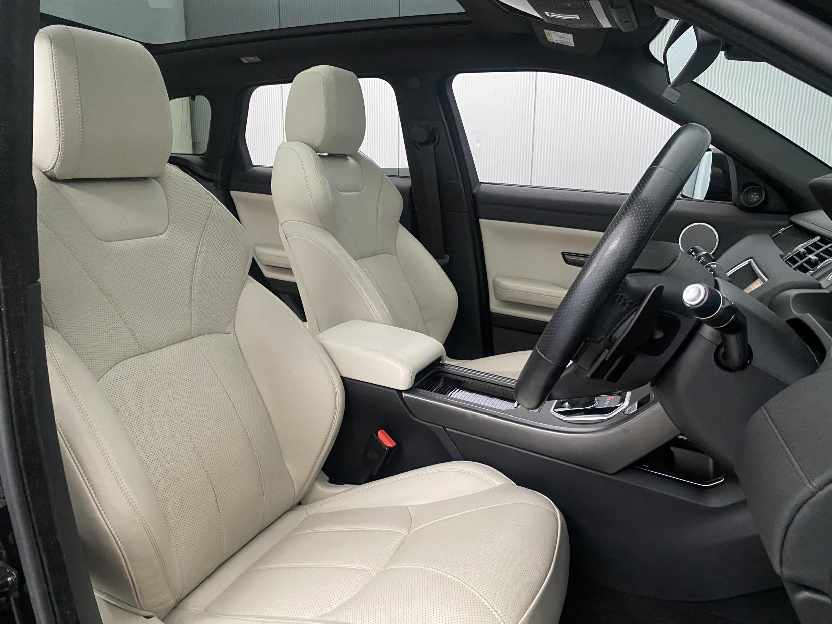 Land Rover Range Rover Evoque 2.0 SD4 HSE Dynamic SUV 5dr Diesel Auto 4WD Euro 6 (s/s) (240 ps)