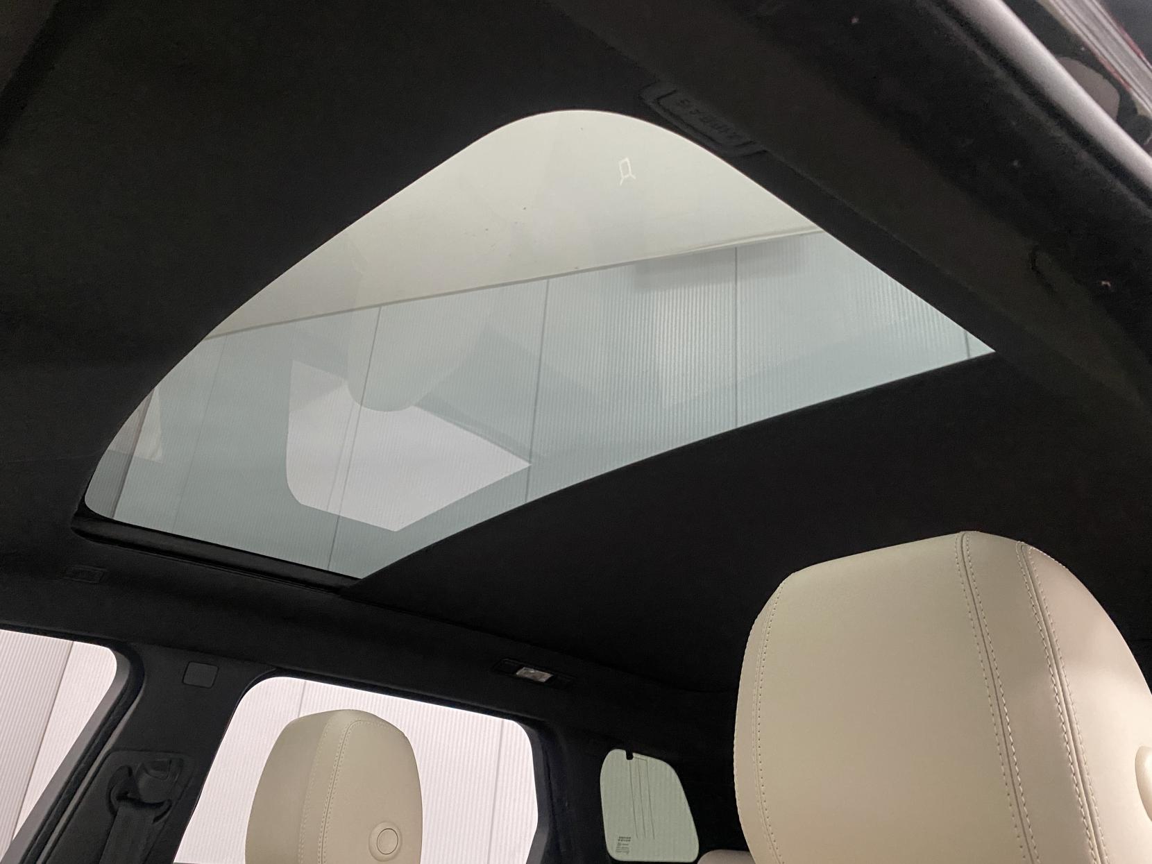 Land Rover Range Rover Evoque 2.0 SD4 HSE Dynamic SUV 5dr Diesel Auto 4WD Euro 6 (s/s) (240 ps)