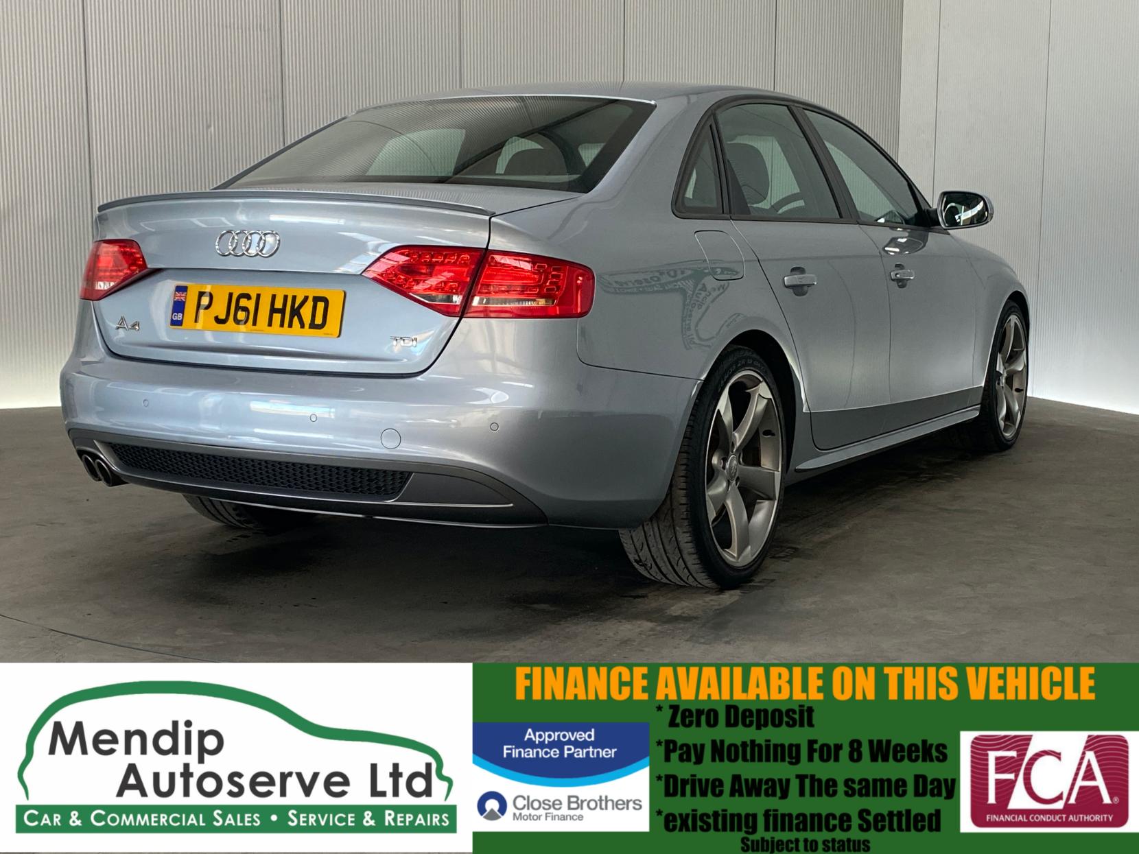 Audi A4 2.0 TDI Black Edition Saloon 4dr Diesel Multitronic Euro 5 (143 ps)