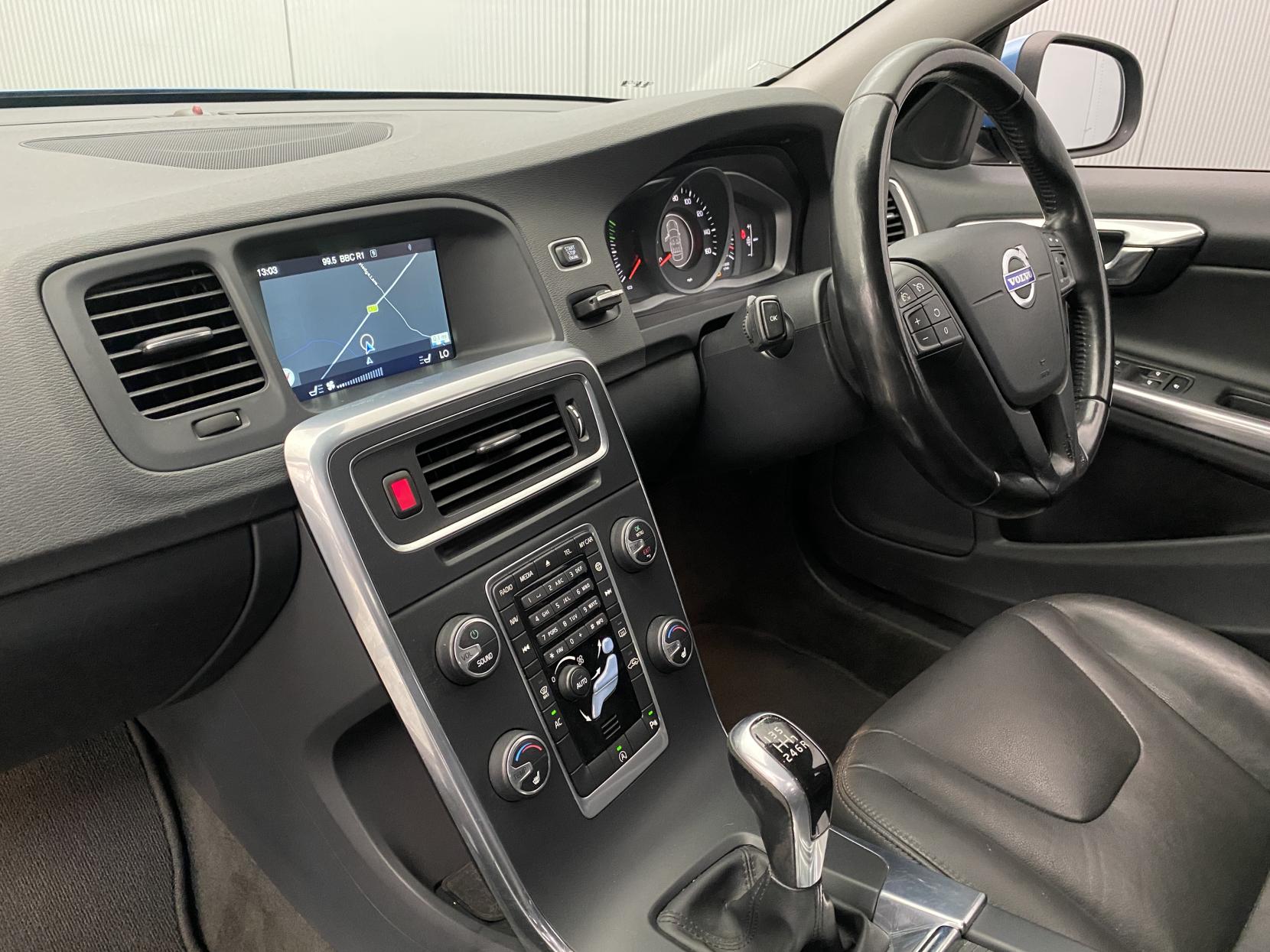 Volvo V60 2.0 D4 Business Edition Estate 5dr Diesel Manual Euro 6 (s/s) (190 ps)