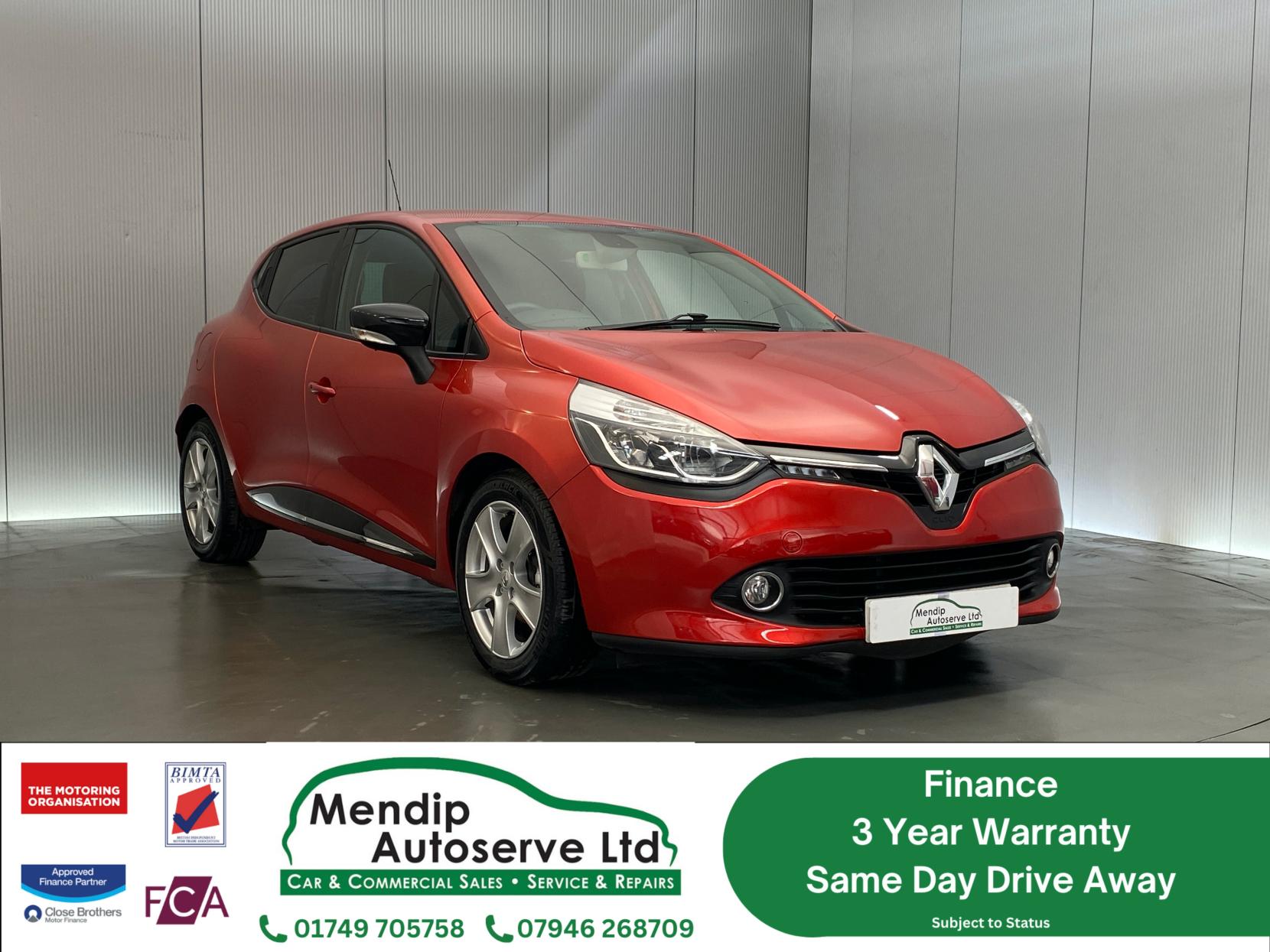 Renault Clio 0.9 TCe Dynamique MediaNav Hatchback 5dr Petrol Manual Euro 5 (s/s) (90 ps)