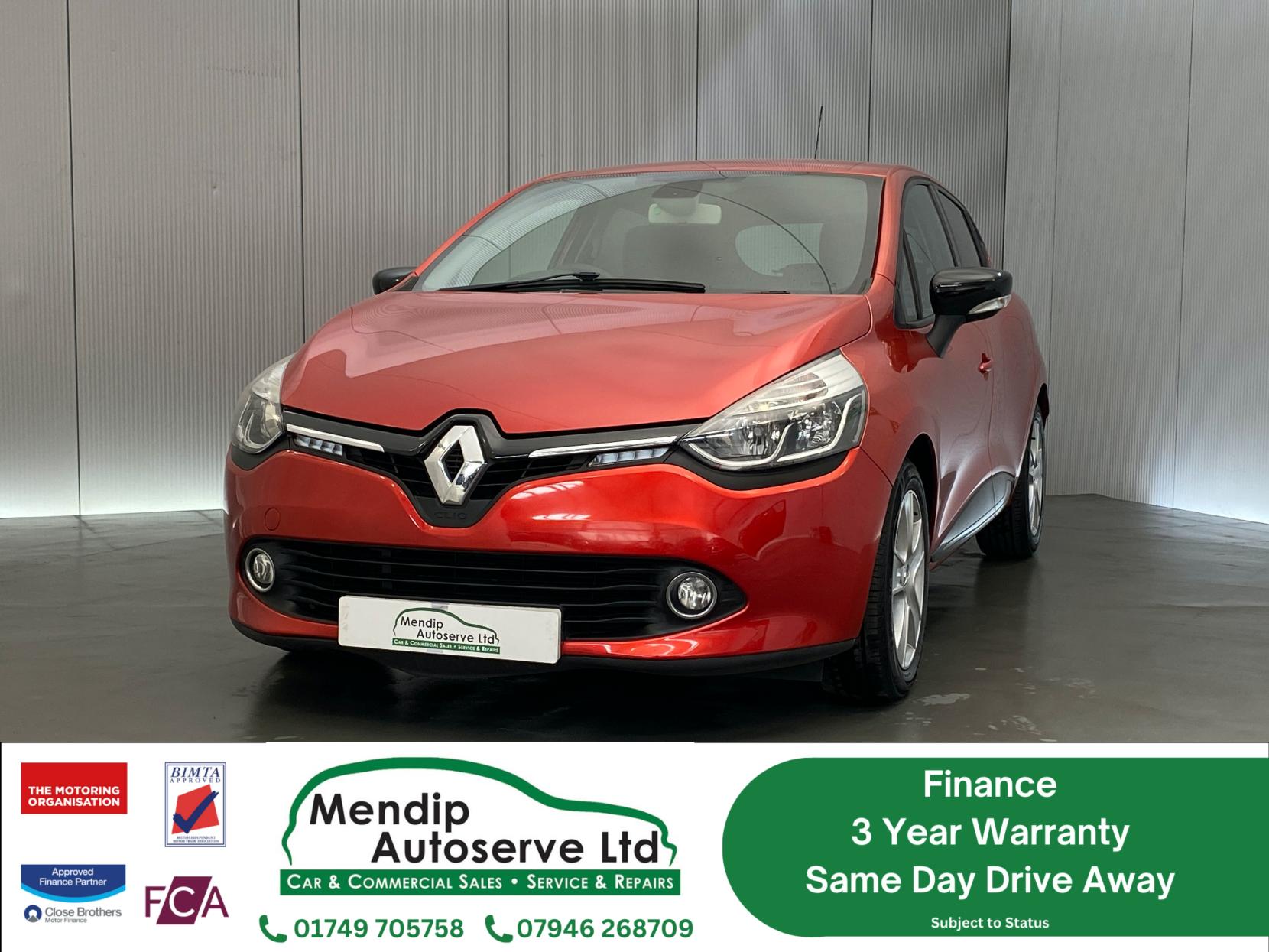 Renault Clio 0.9 TCe Dynamique MediaNav Hatchback 5dr Petrol Manual Euro 5 (s/s) (90 ps)