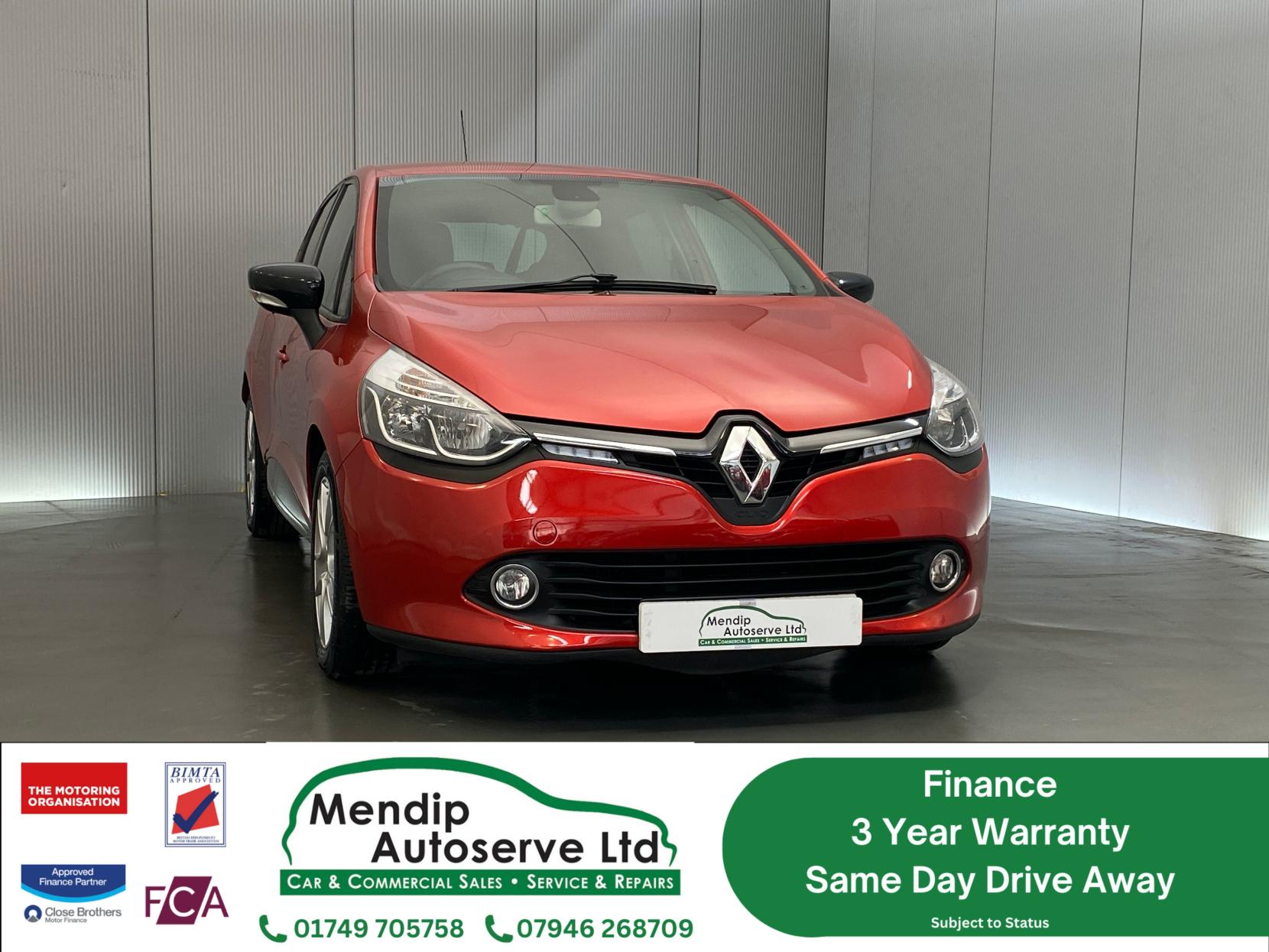 Renault Clio 0.9 TCe Dynamique MediaNav Hatchback 5dr Petrol Manual Euro 5 (s/s) (90 ps)