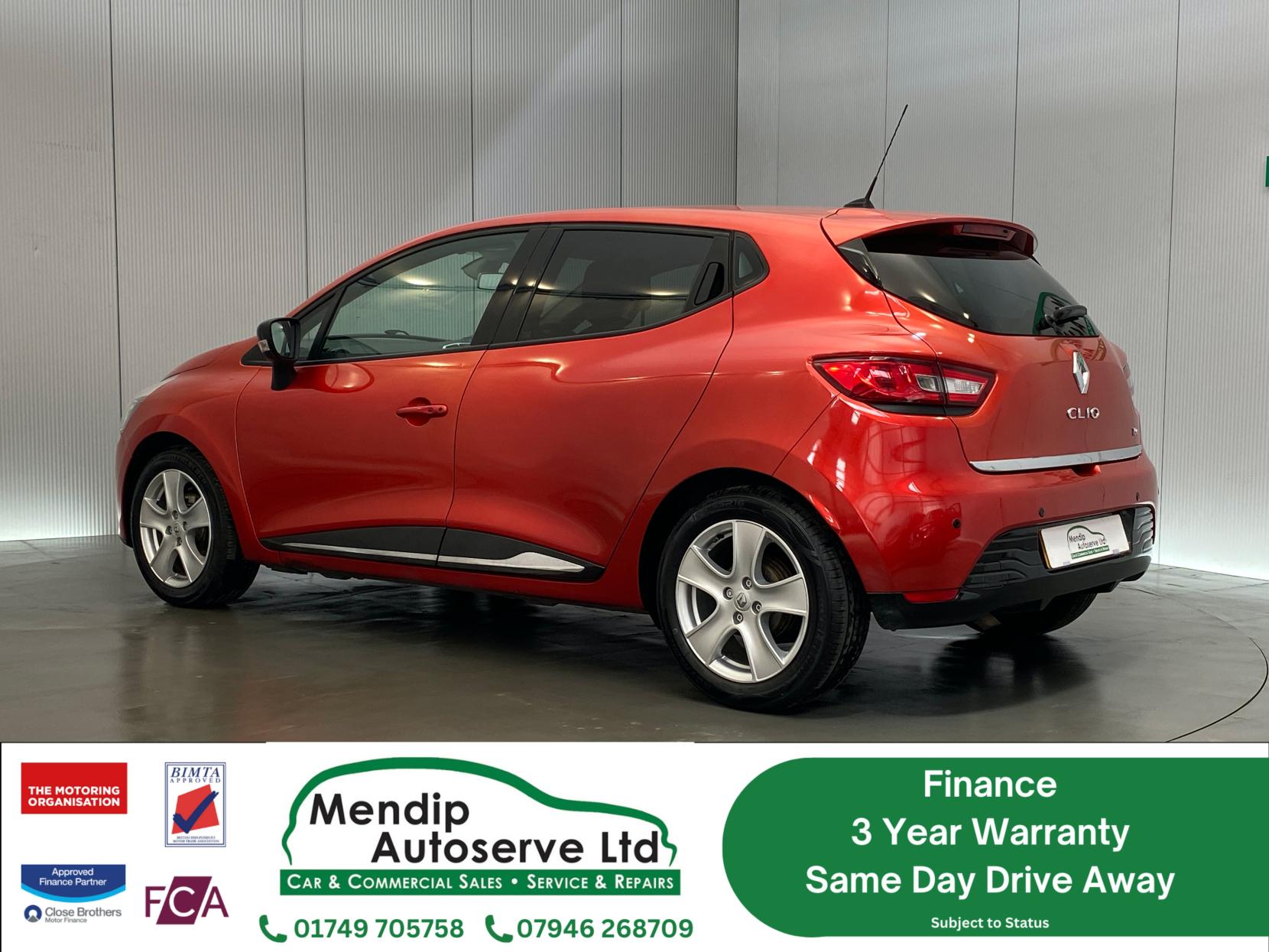 Renault Clio 0.9 TCe Dynamique MediaNav Hatchback 5dr Petrol Manual Euro 5 (s/s) (90 ps)