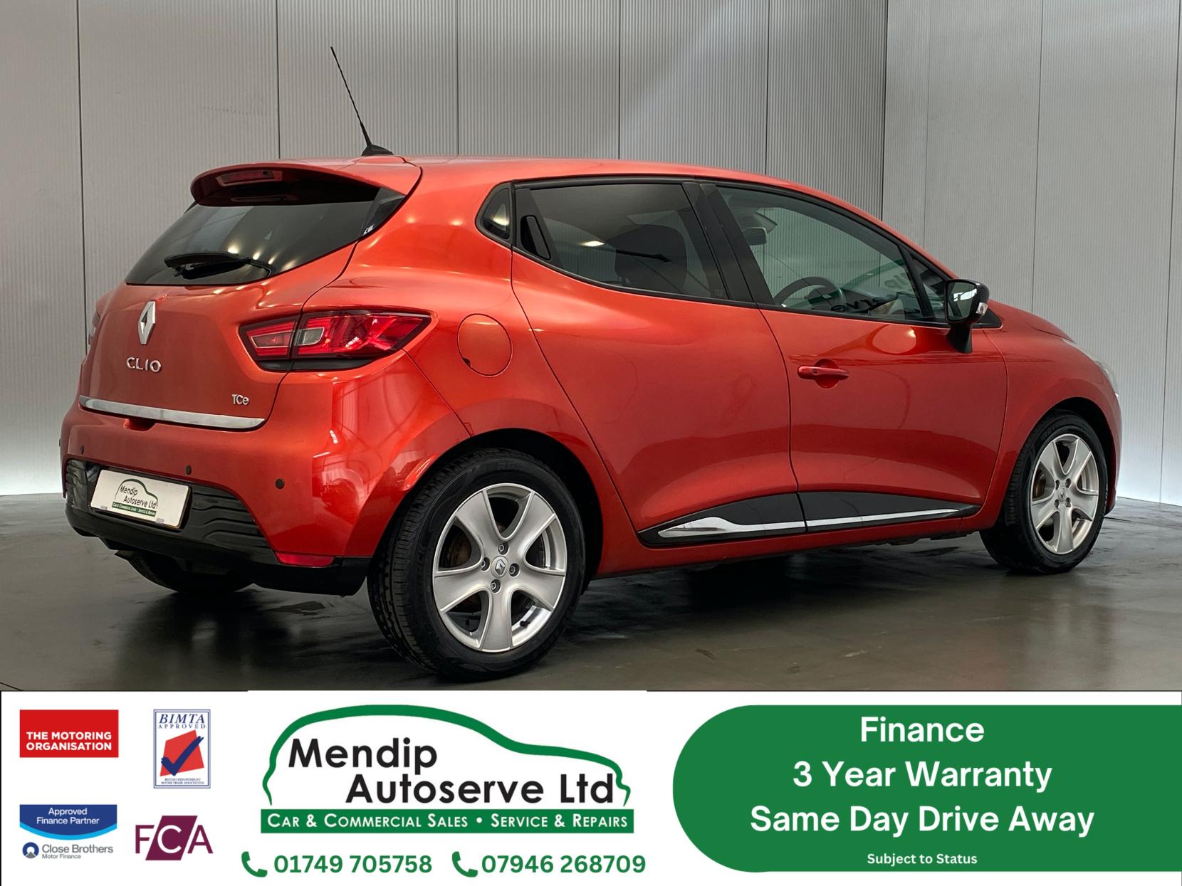 Renault Clio 0.9 TCe Dynamique MediaNav Hatchback 5dr Petrol Manual Euro 5 (s/s) (90 ps)