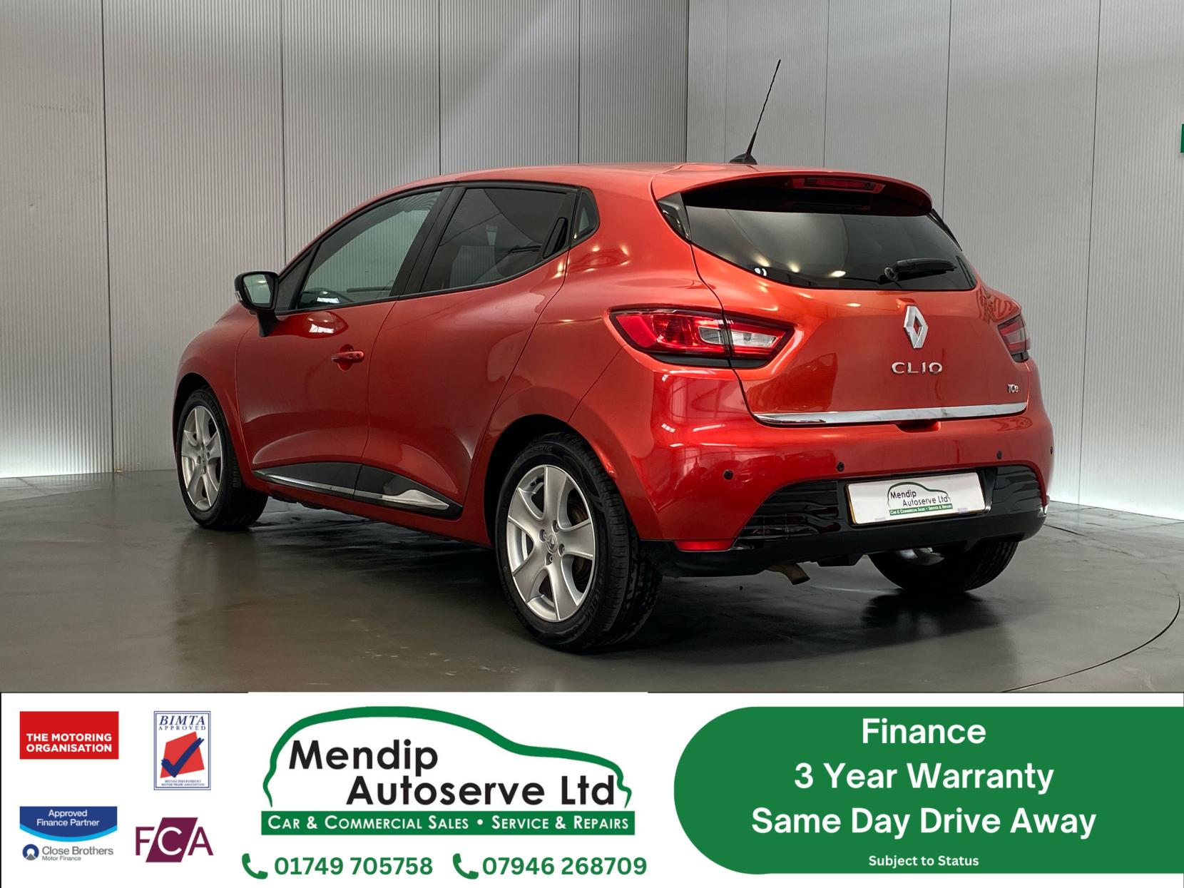 Renault Clio 0.9 TCe Dynamique MediaNav Hatchback 5dr Petrol Manual Euro 5 (s/s) (90 ps)