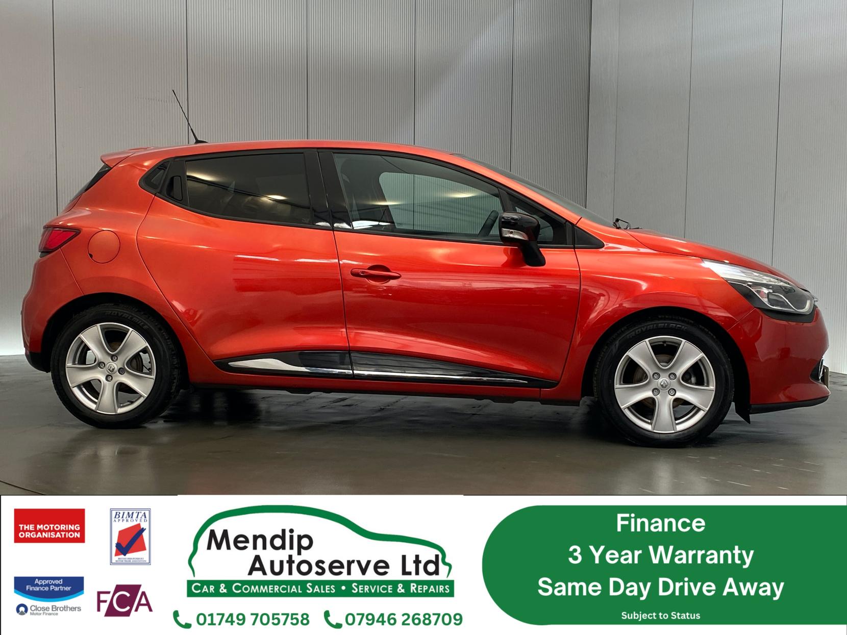 Renault Clio 0.9 TCe Dynamique MediaNav Hatchback 5dr Petrol Manual Euro 5 (s/s) (90 ps)