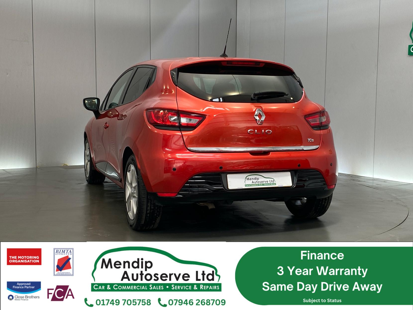 Renault Clio 0.9 TCe Dynamique MediaNav Hatchback 5dr Petrol Manual Euro 5 (s/s) (90 ps)