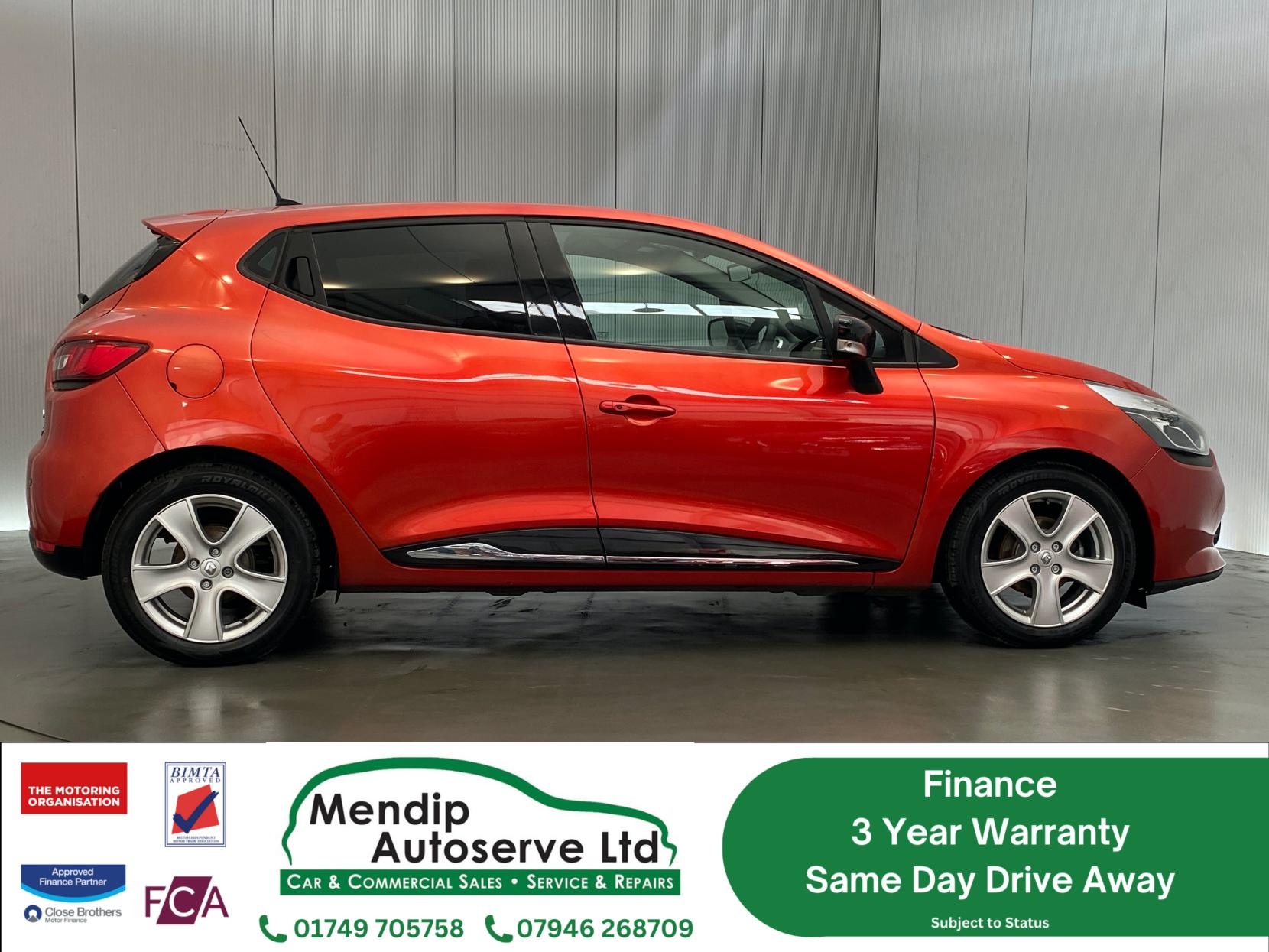Renault Clio 0.9 TCe Dynamique MediaNav Hatchback 5dr Petrol Manual Euro 5 (s/s) (90 ps)