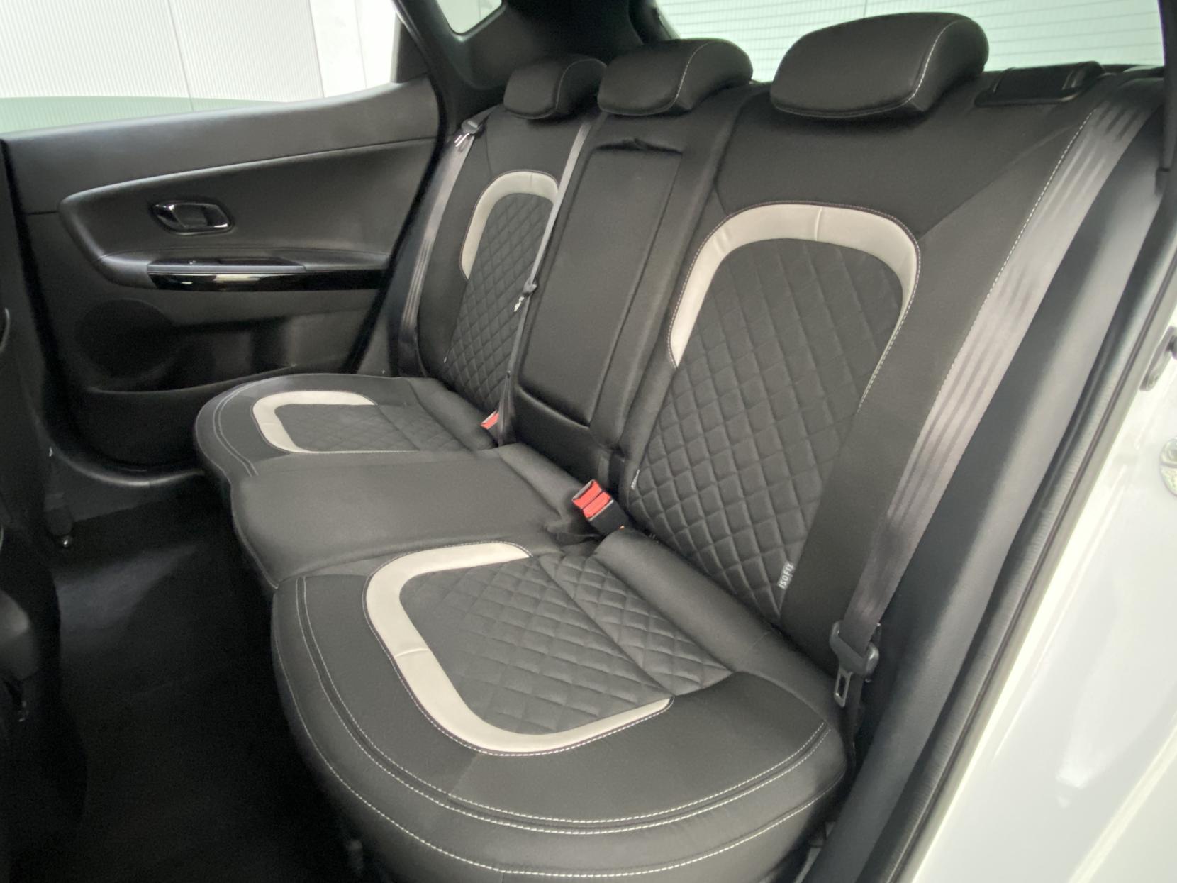 Kia Ceed 1.6 CRDi GT-Line Hatchback 5dr Diesel Manual Euro 6 (s/s) (134 bhp)