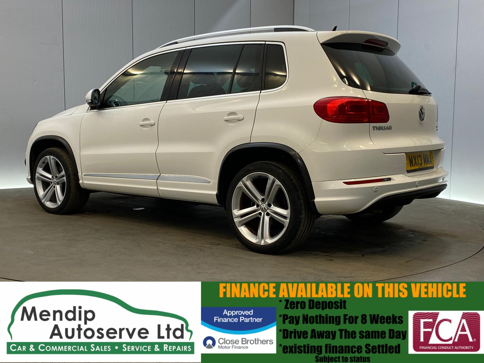 Volkswagen Tiguan 2.0 TSI R-Line SUV 5dr Petrol DSG 4WD Euro 5 (210 ps)