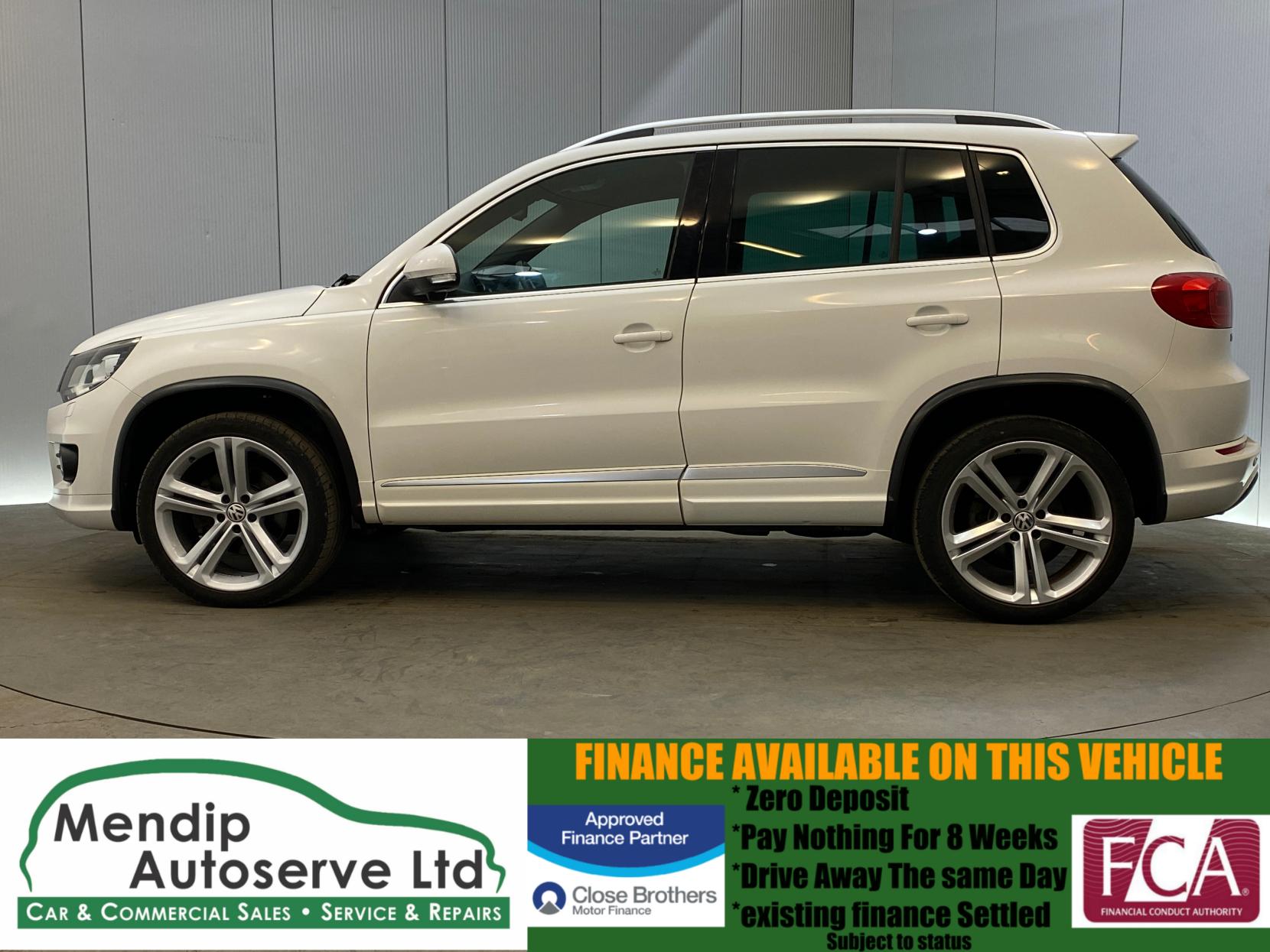 Volkswagen Tiguan 2.0 TSI R-Line SUV 5dr Petrol DSG 4WD Euro 5 (210 ps)