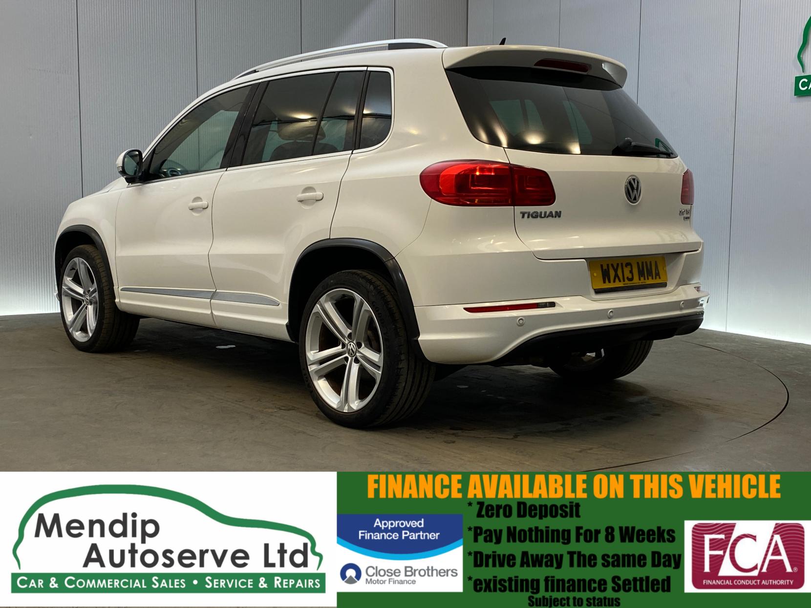 Volkswagen Tiguan 2.0 TSI R-Line SUV 5dr Petrol DSG 4WD Euro 5 (210 ps)