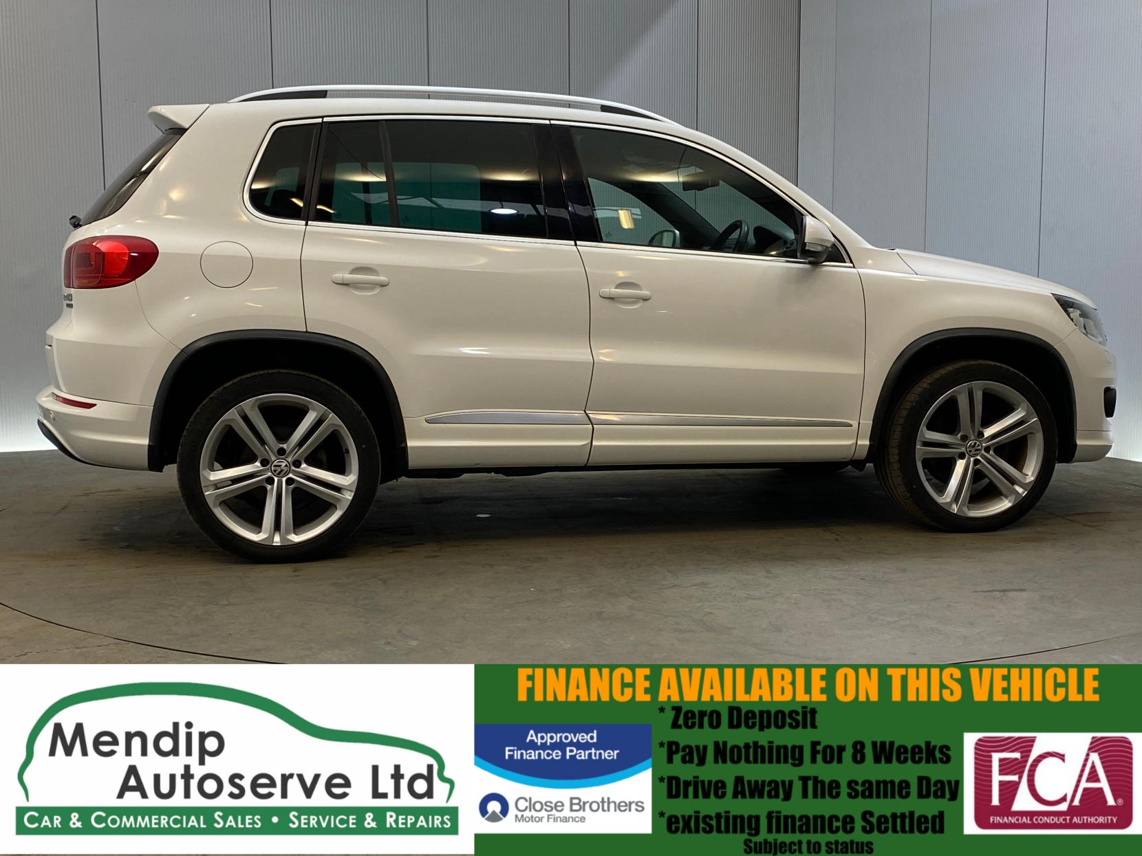 Volkswagen Tiguan 2.0 TSI R-Line SUV 5dr Petrol DSG 4WD Euro 5 (210 ps)