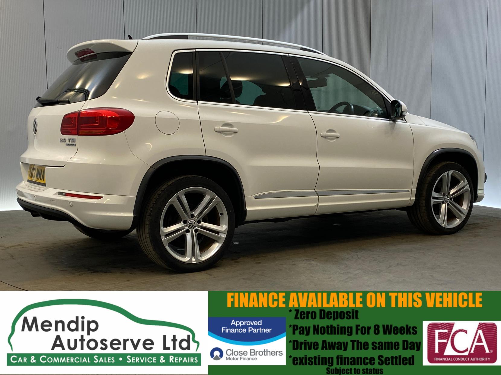 Volkswagen Tiguan 2.0 TSI R-Line SUV 5dr Petrol DSG 4WD Euro 5 (210 ps)