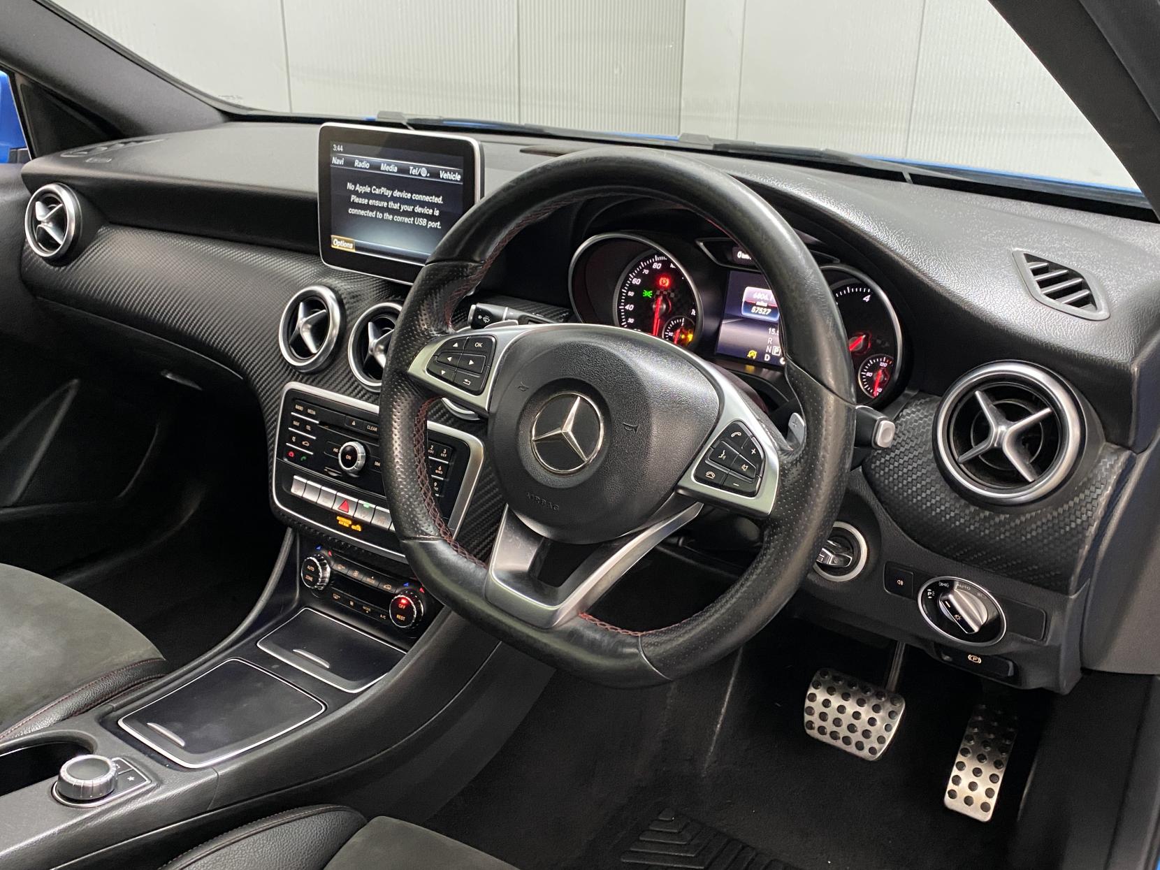 Mercedes-Benz A Class 2.1 A220d AMG Line (Premium Plus) Hatchback 5dr Diesel 7G-DCT Euro 6 (s/s) (177 ps)