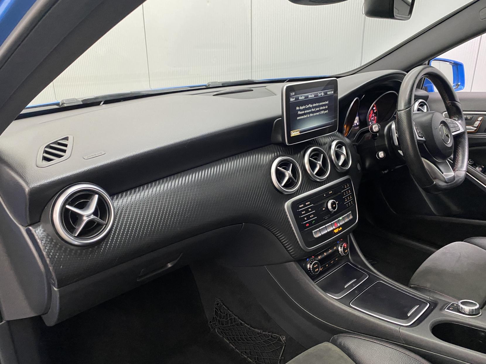 Mercedes-Benz A Class 2.1 A220d AMG Line (Premium Plus) Hatchback 5dr Diesel 7G-DCT Euro 6 (s/s) (177 ps)