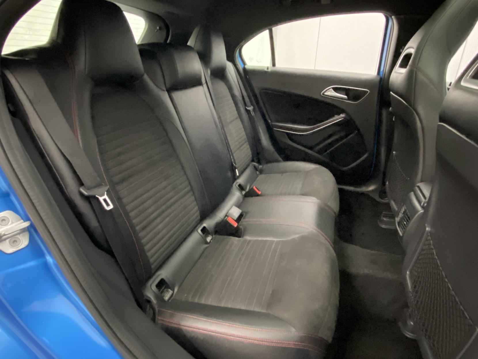 Mercedes-Benz A Class 2.1 A220d AMG Line (Premium Plus) Hatchback 5dr Diesel 7G-DCT Euro 6 (s/s) (177 ps)