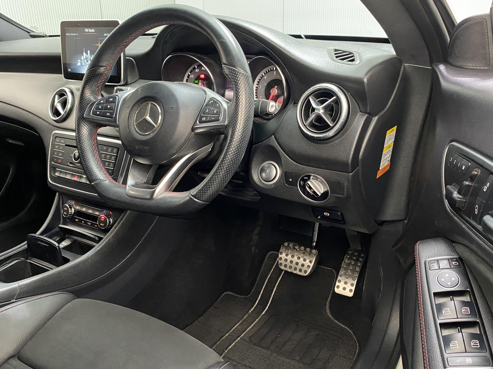 Mercedes-Benz CLA 1.6 CLA180 AMG Sport Shooting Brake 5dr Petrol 7G-DCT Euro 6 (s/s) (122 ps)