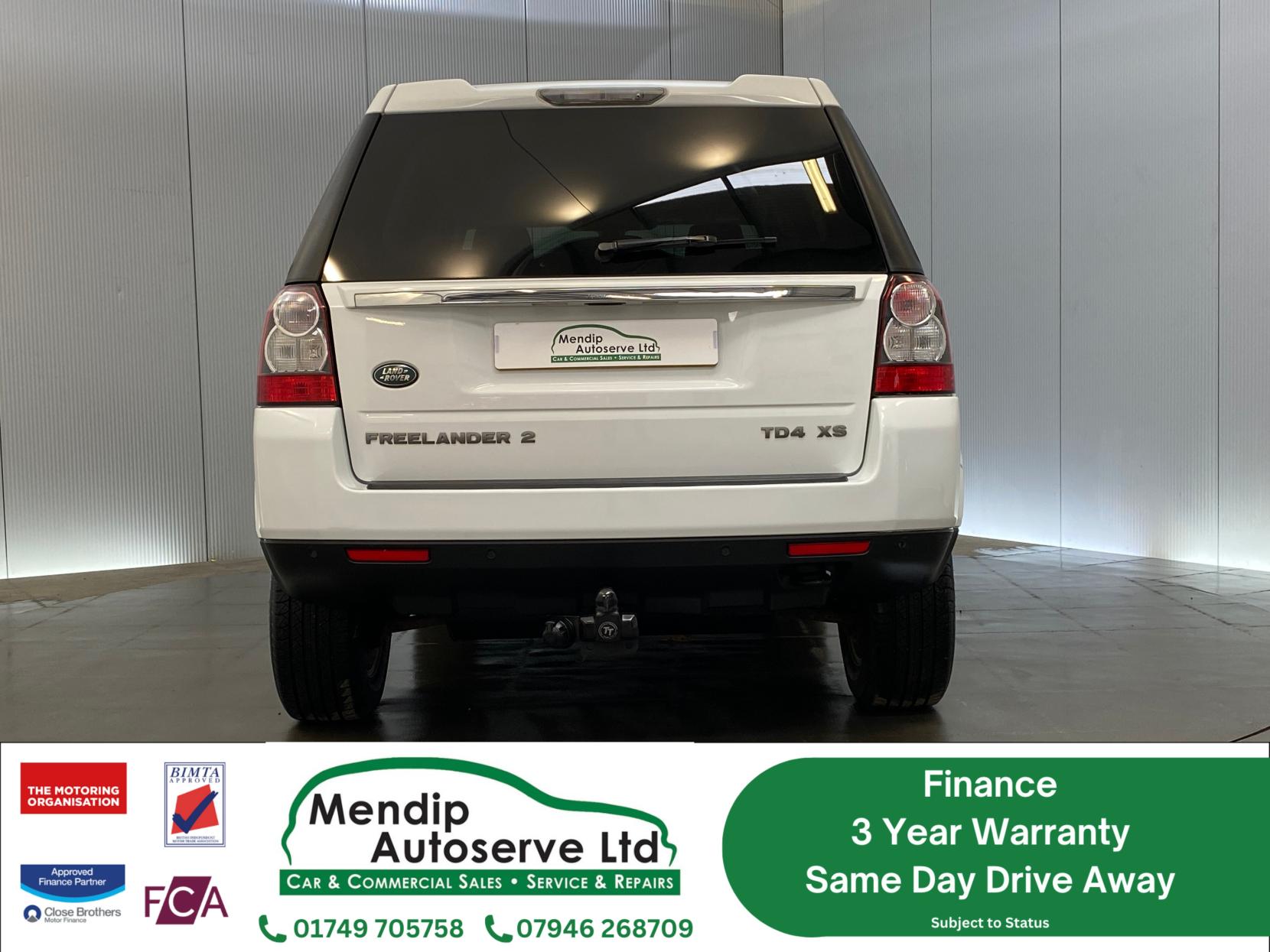 Land Rover Freelander 2 2.2 TD4 XS SUV 5dr Diesel Manual 4WD Euro 5 (s/s) (150 ps)