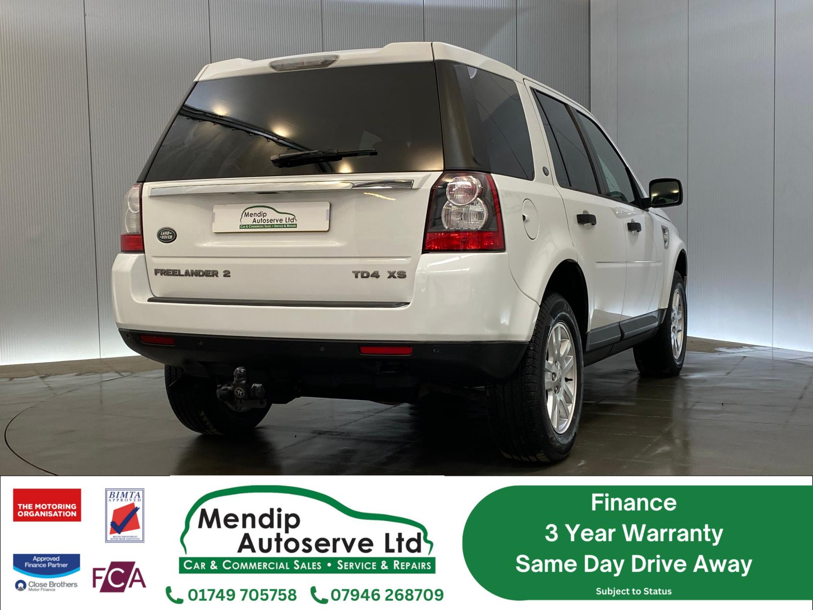 Land Rover Freelander 2 2.2 TD4 XS SUV 5dr Diesel Manual 4WD Euro 5 (s/s) (150 ps)
