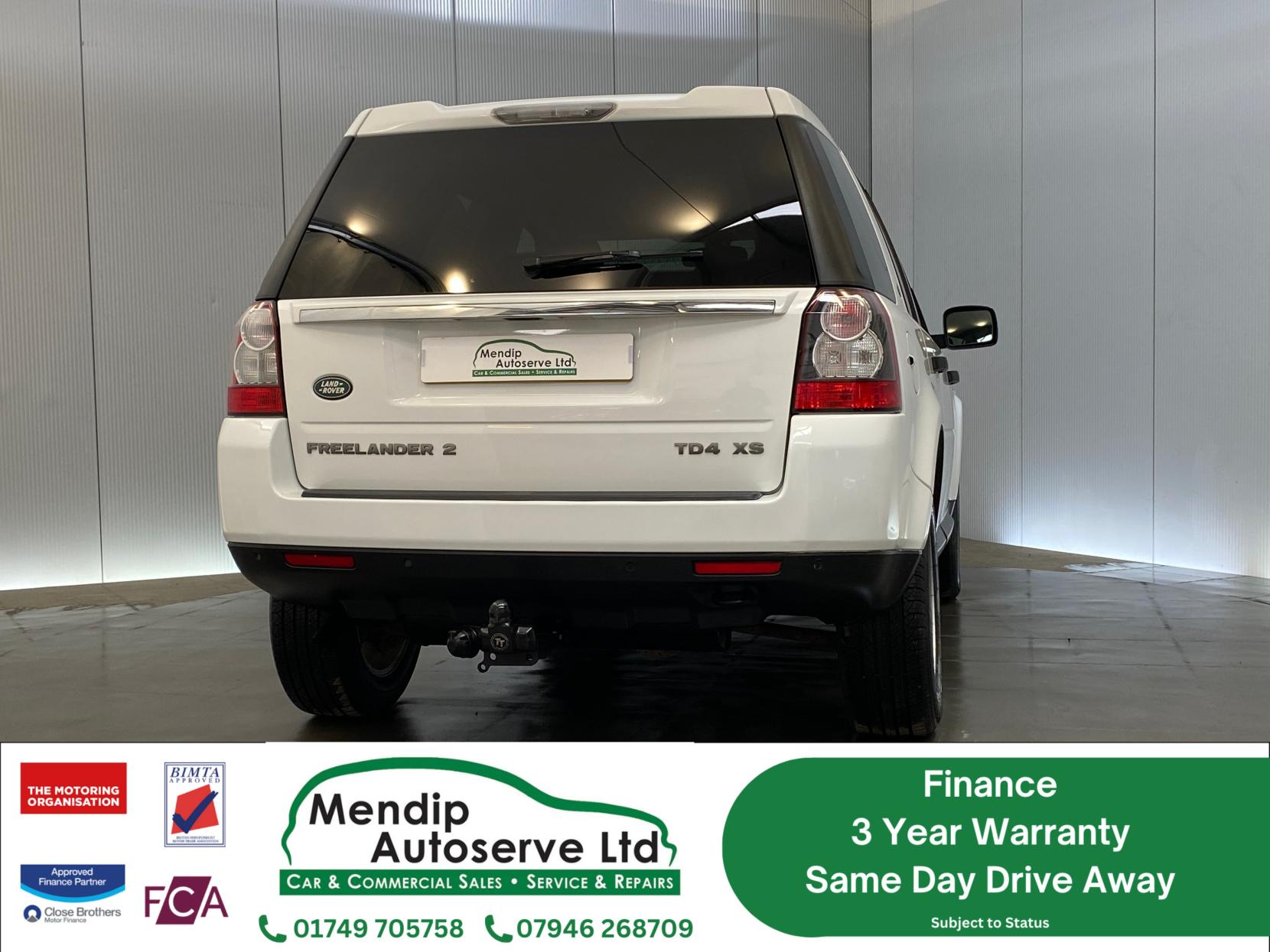 Land Rover Freelander 2 2.2 TD4 XS SUV 5dr Diesel Manual 4WD Euro 5 (s/s) (150 ps)