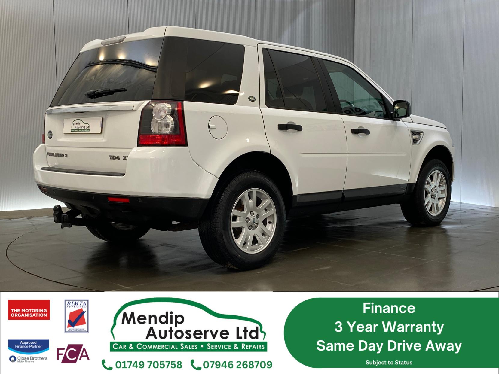 Land Rover Freelander 2 2.2 TD4 XS SUV 5dr Diesel Manual 4WD Euro 5 (s/s) (150 ps)