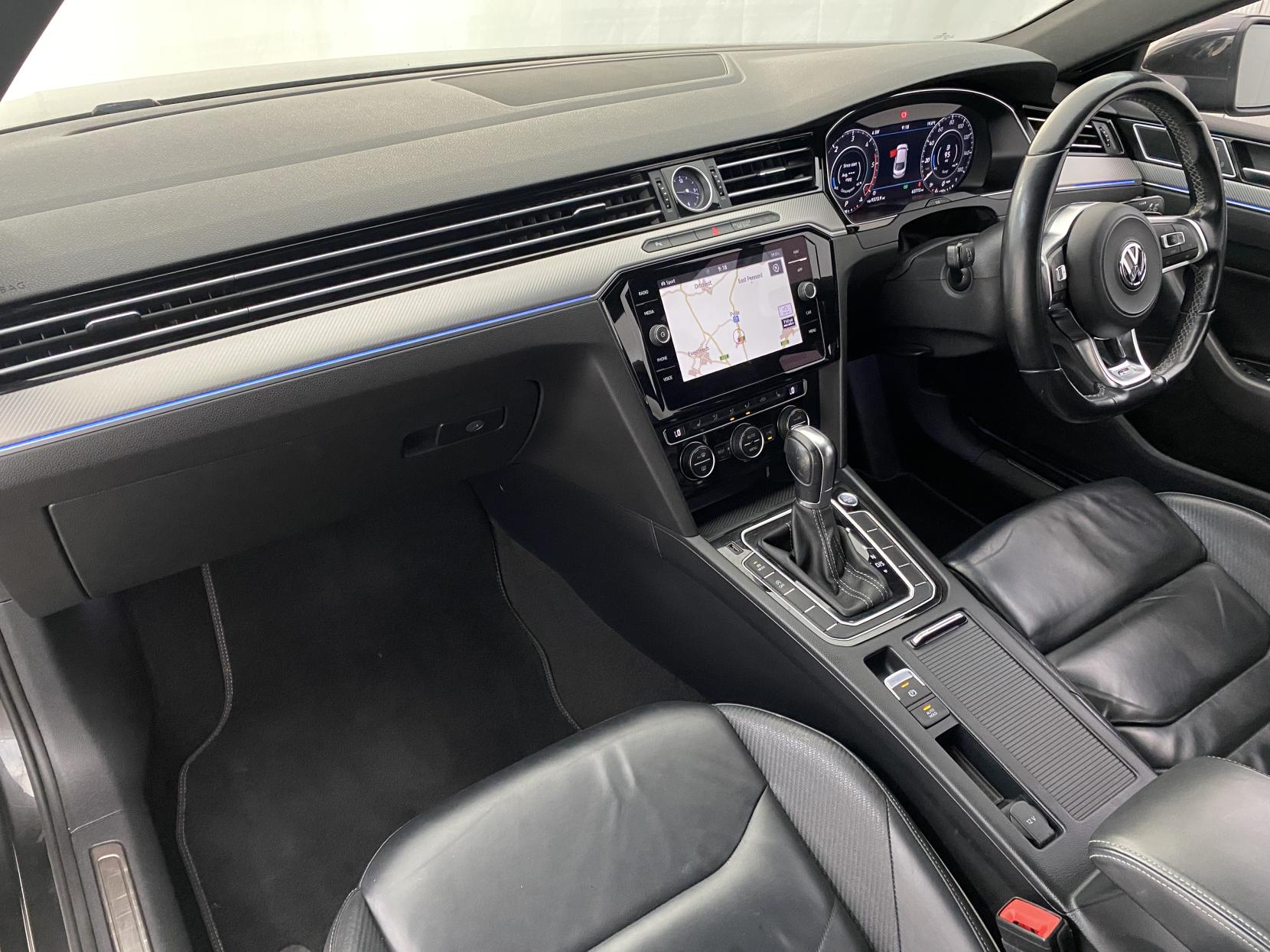 Volkswagen Arteon 2.0 TDI R-Line Fastback 5dr Diesel DSG Euro 6 (s/s) (150 ps)