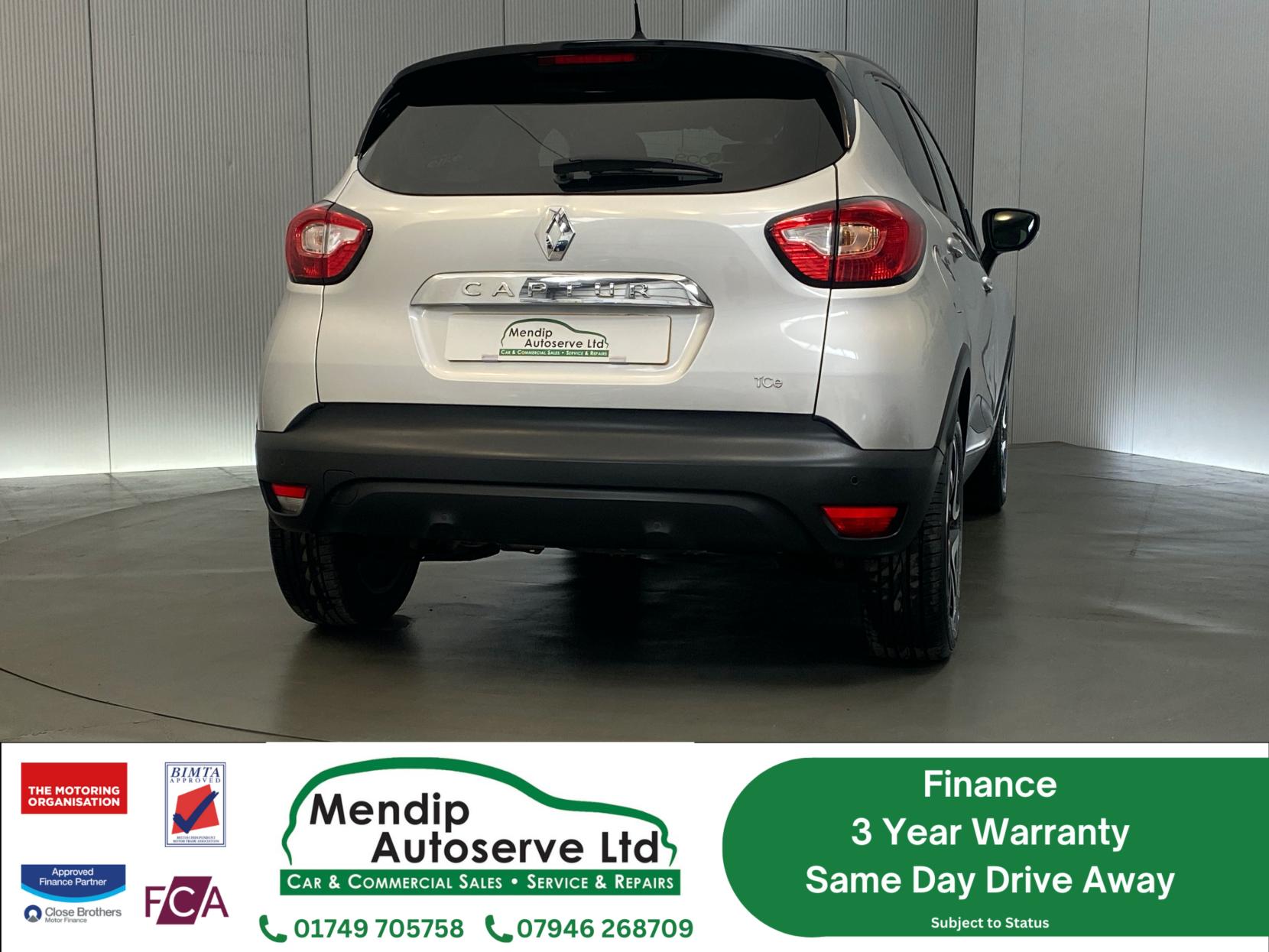 Renault Captur 0.9 TCe ENERGY Dynamique S MediaNav SUV 5dr Petrol Manual Euro 5 (s/s) (90 ps)