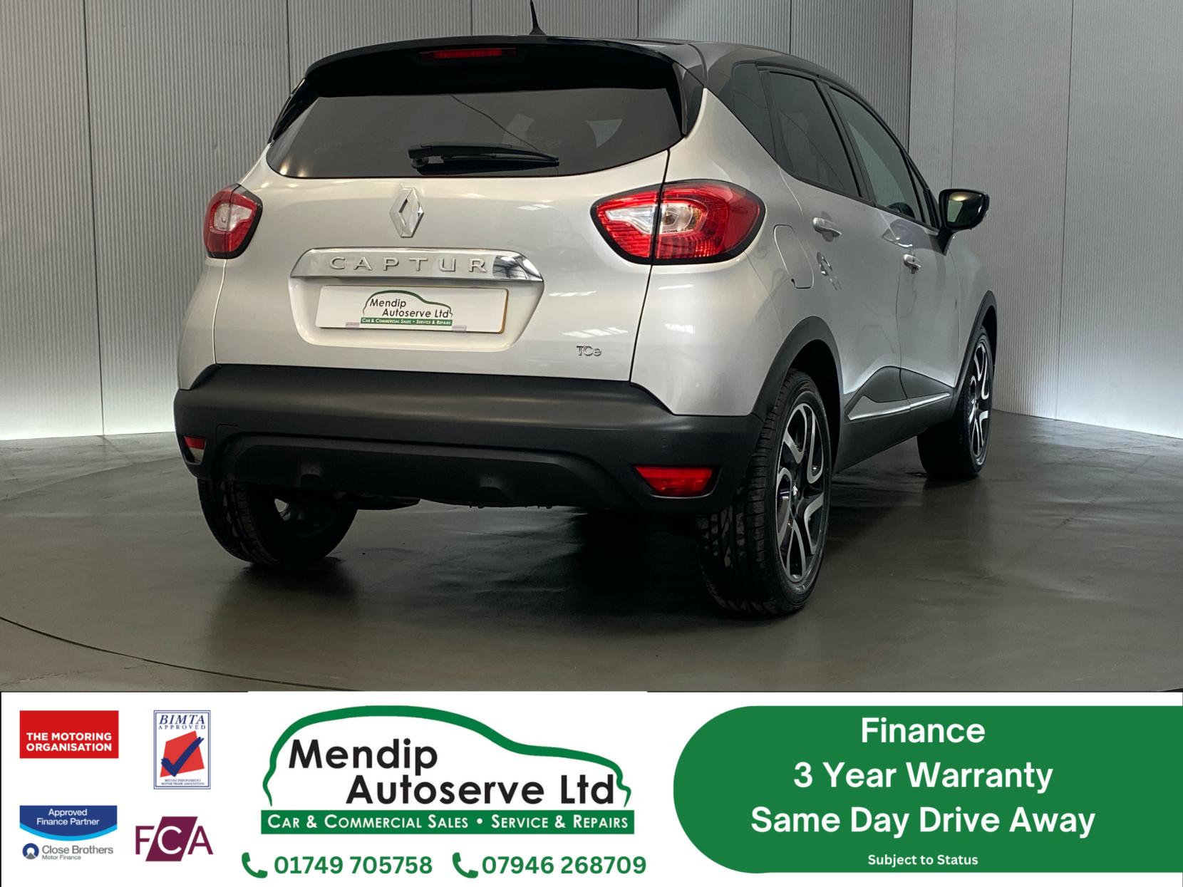 Renault Captur 0.9 TCe ENERGY Dynamique S MediaNav SUV 5dr Petrol Manual Euro 5 (s/s) (90 ps)